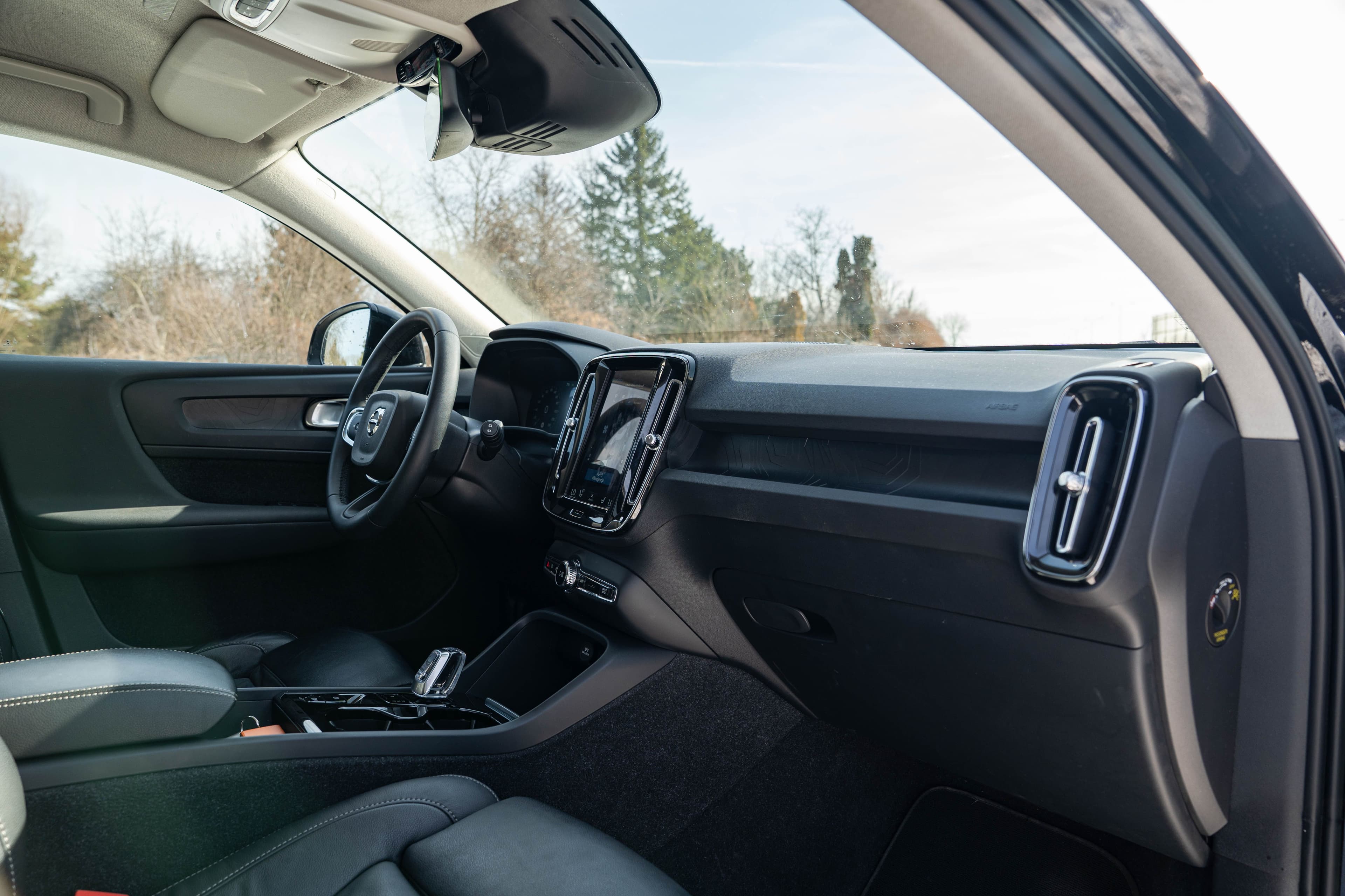 Volvo XC 40 zdjęcie 21