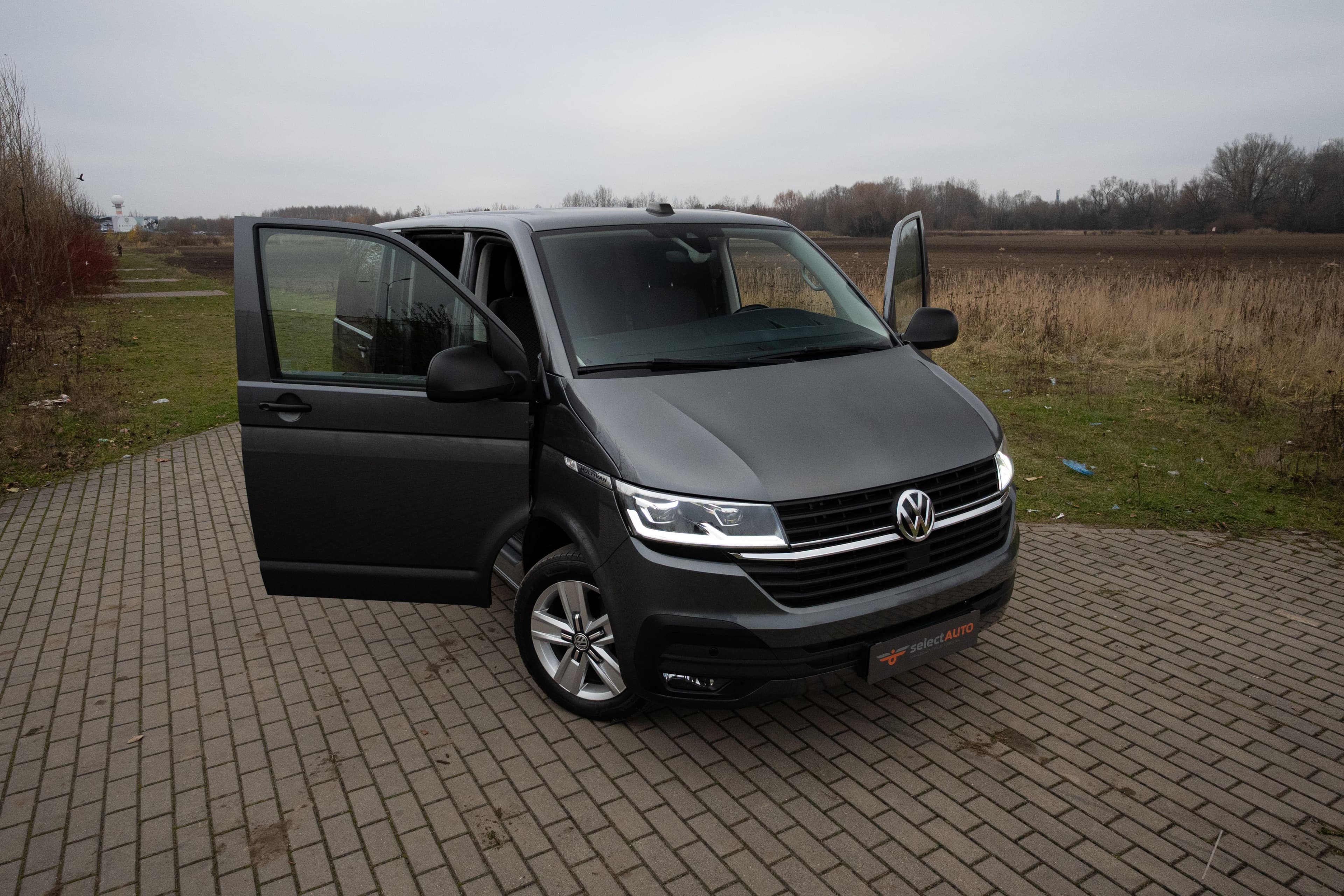 Volkswagen Multivan zdjęcie 14