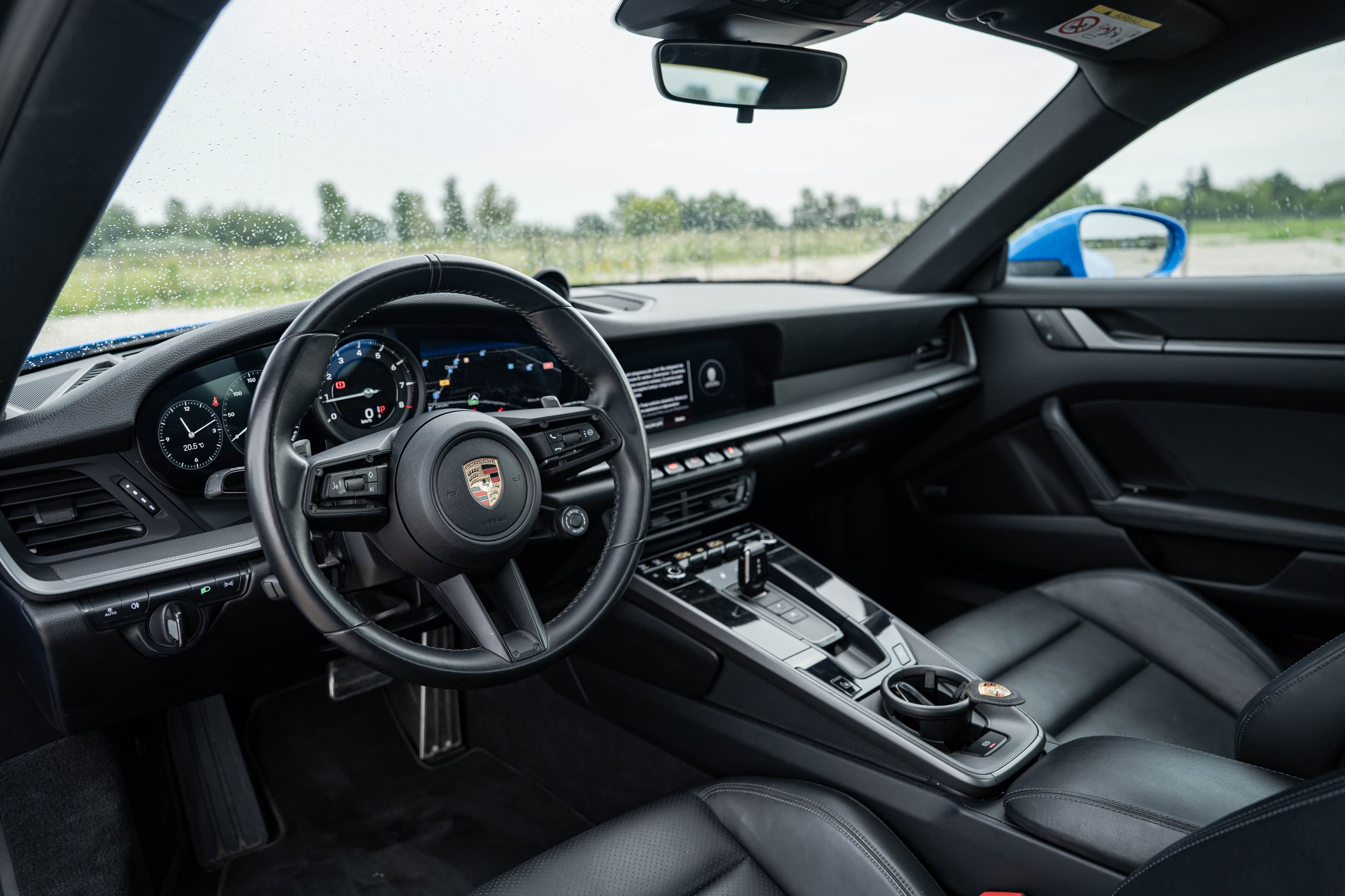 Porsche 911 zdjęcie 19