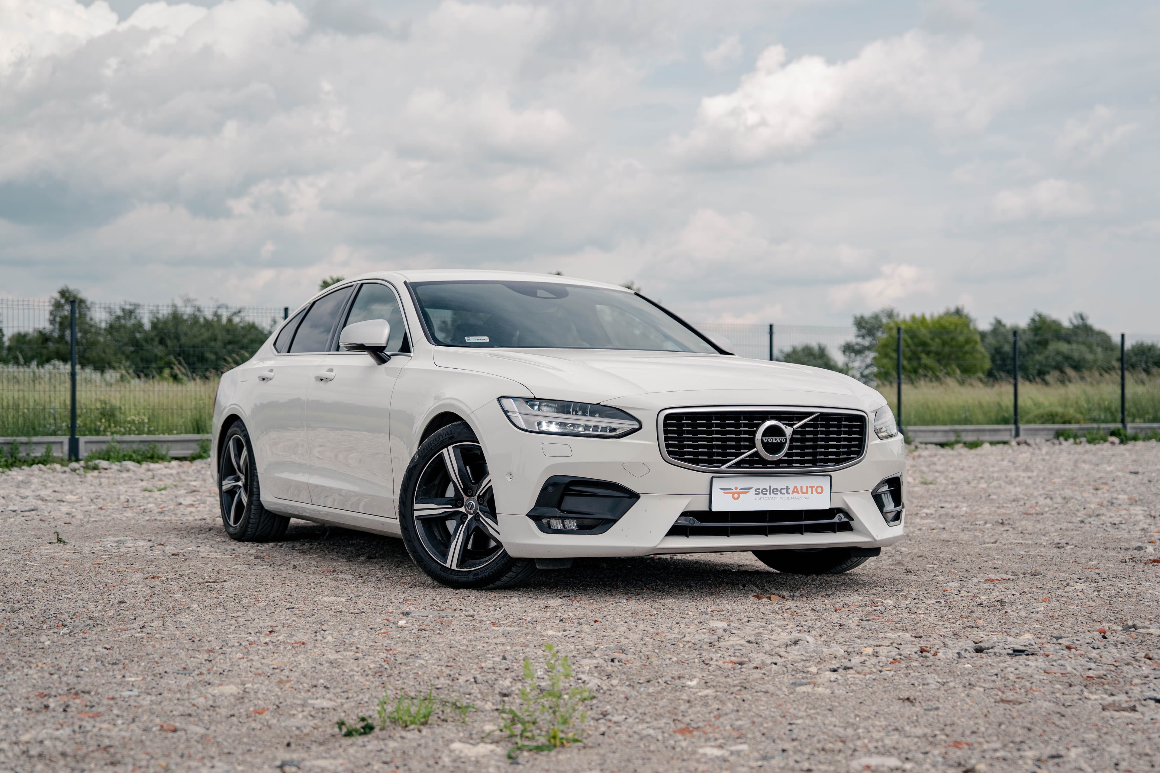 Volvo S90 zdjęcie 3