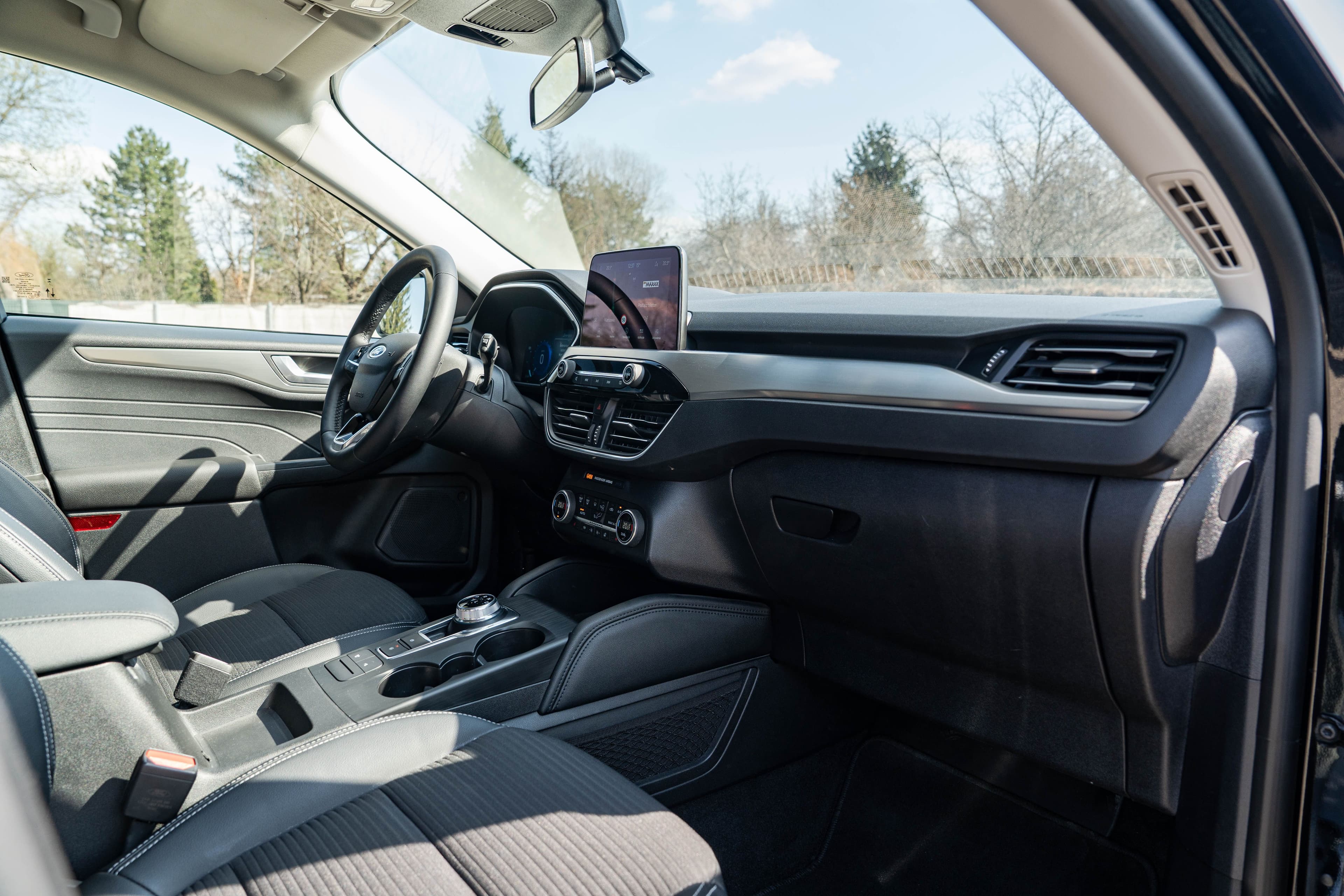 Ford Kuga zdjęcie 23