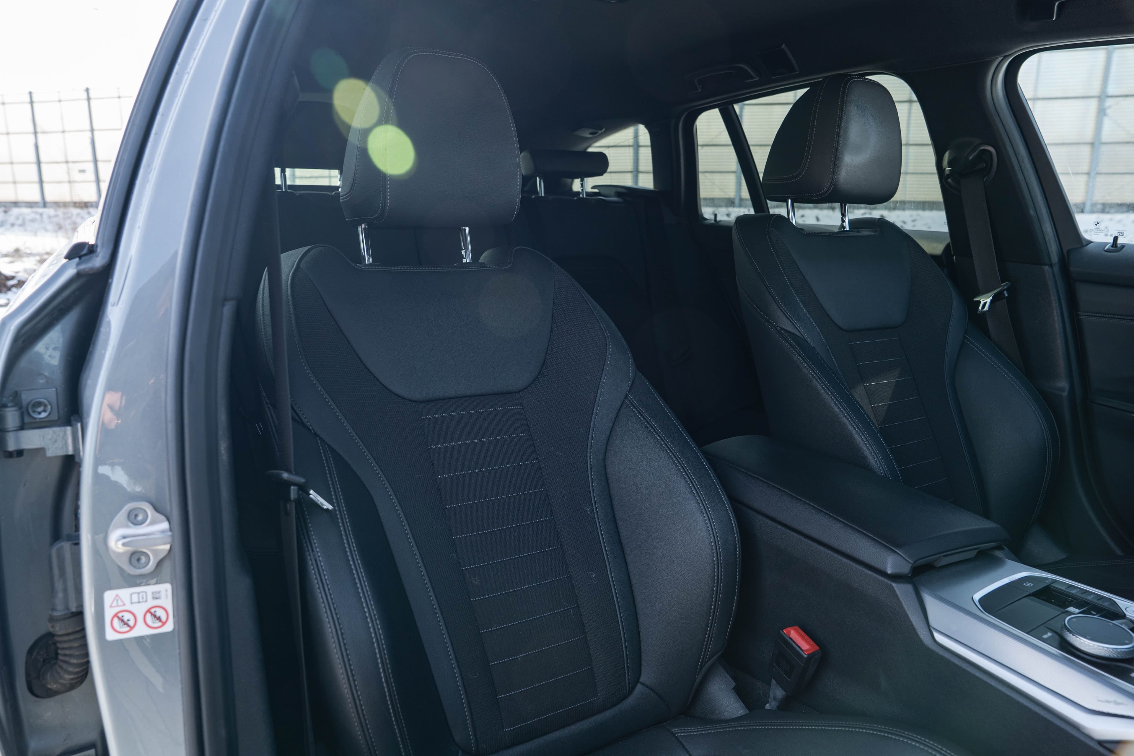 BMW Seria 3 zdjęcie 21