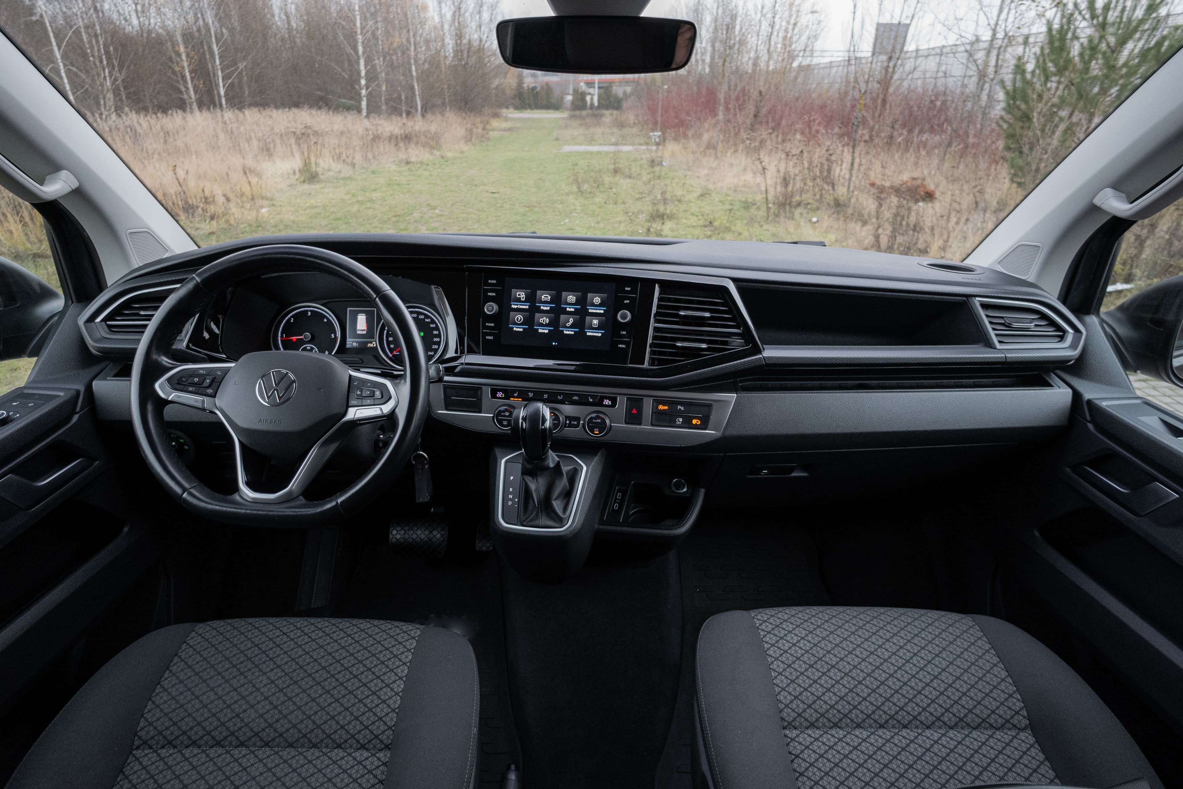 Volkswagen Multivan zdjęcie 16