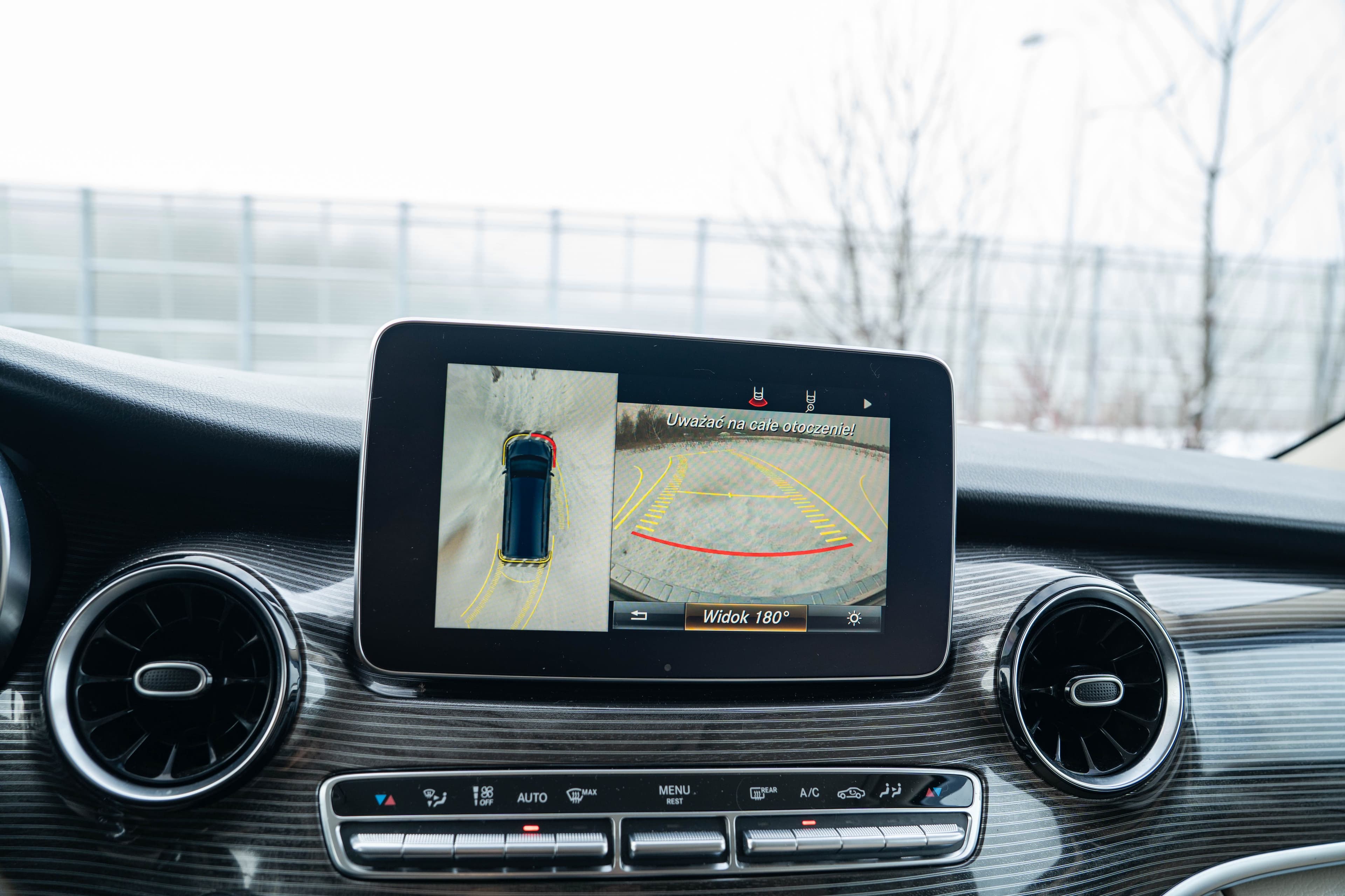 Mercedes-Benz V Klasa zdjęcie 18