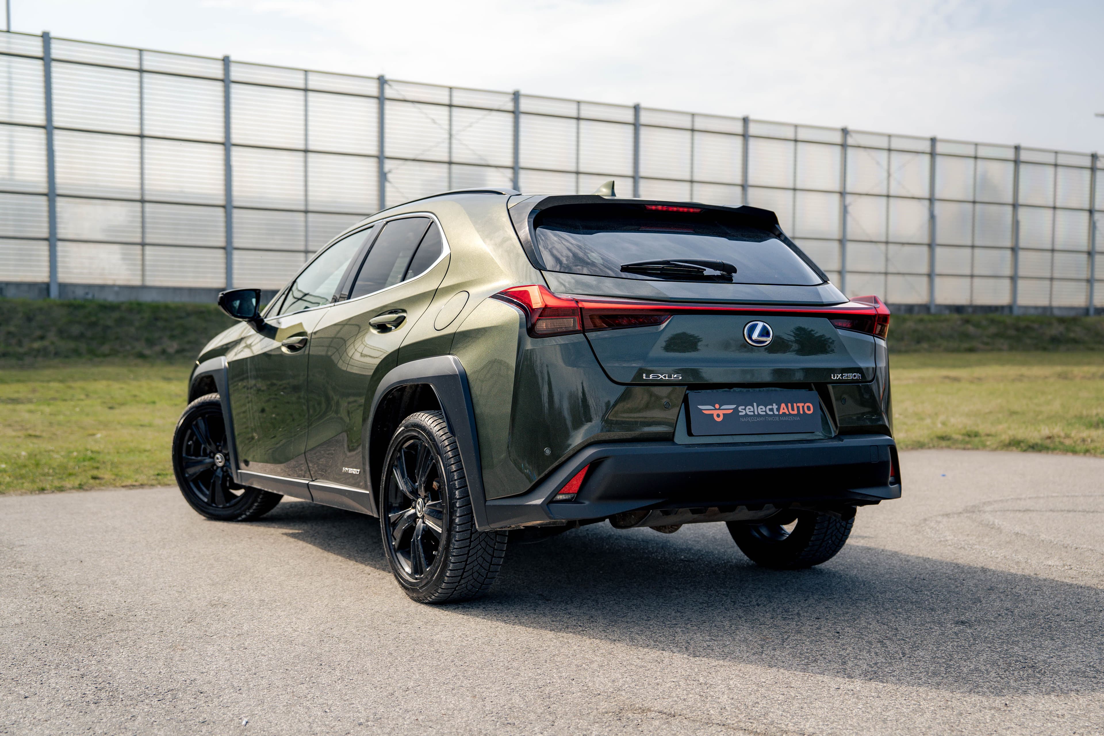 Lexus UX zdjęcie 4