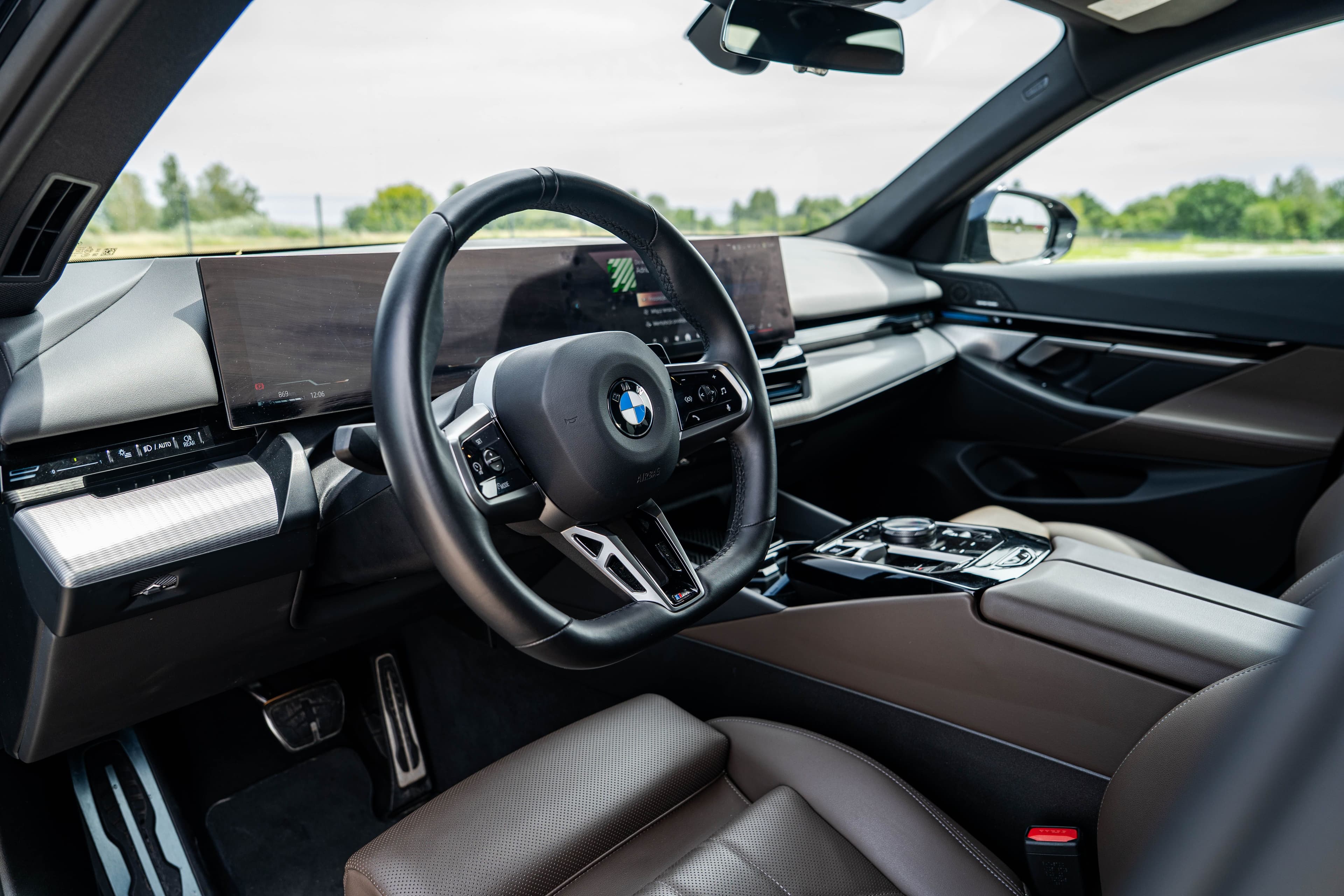 BMW Seria 5 zdjęcie 19