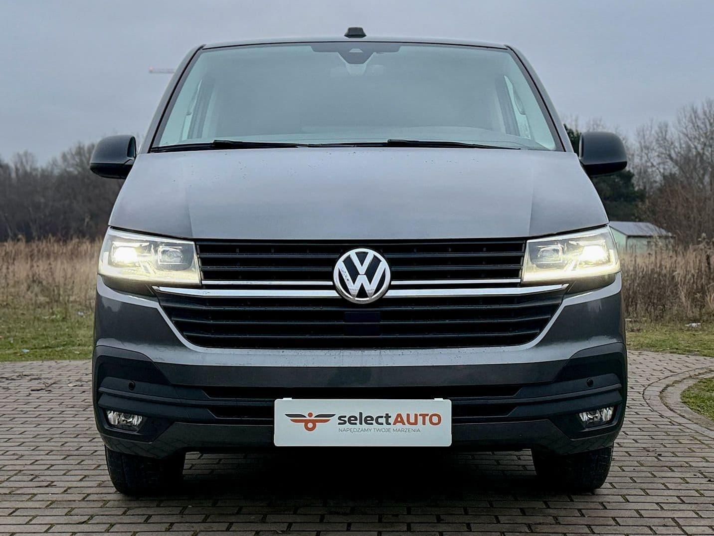 Volkswagen Multivan zdjęcie 2