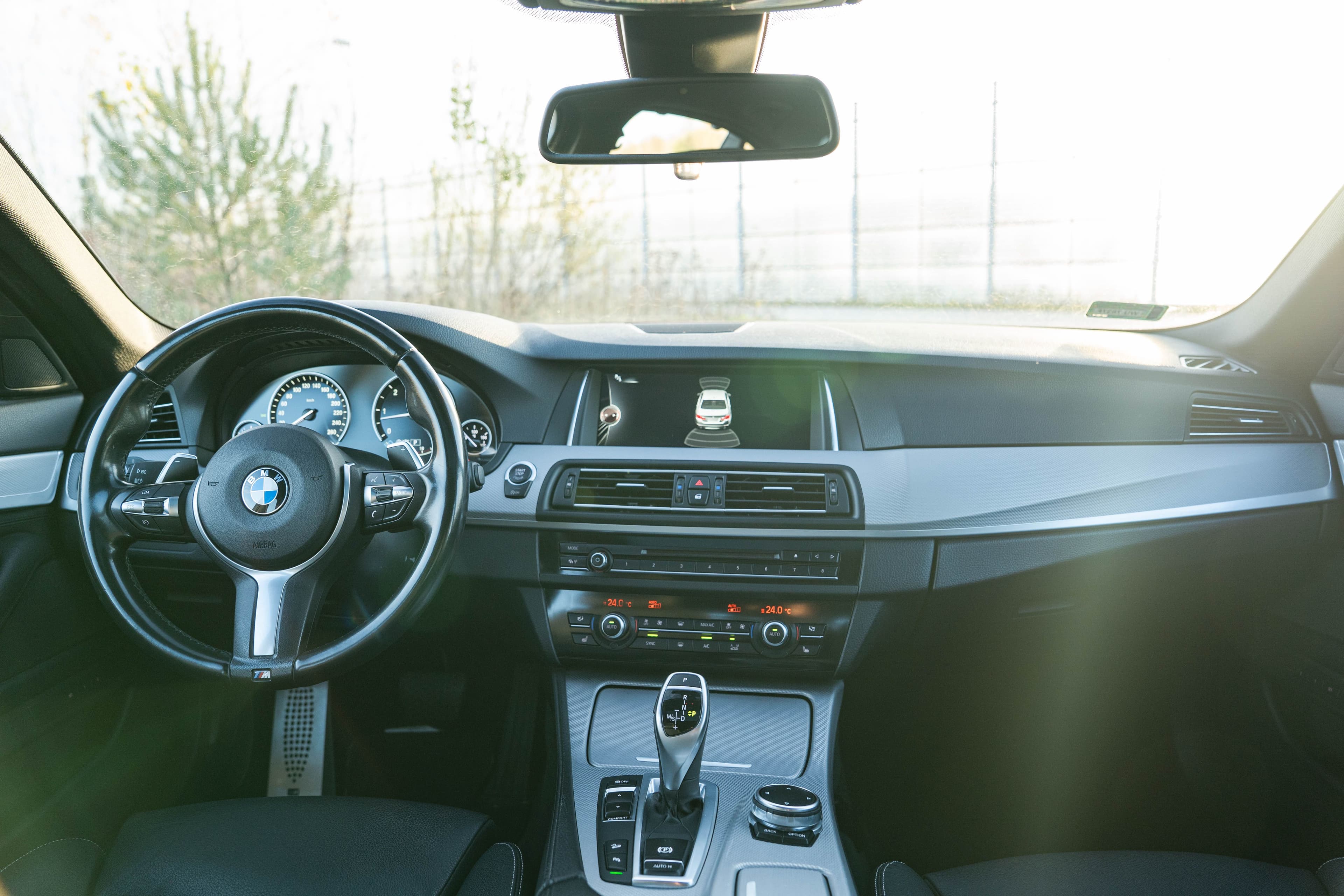 BMW Seria 5 zdjęcie 13