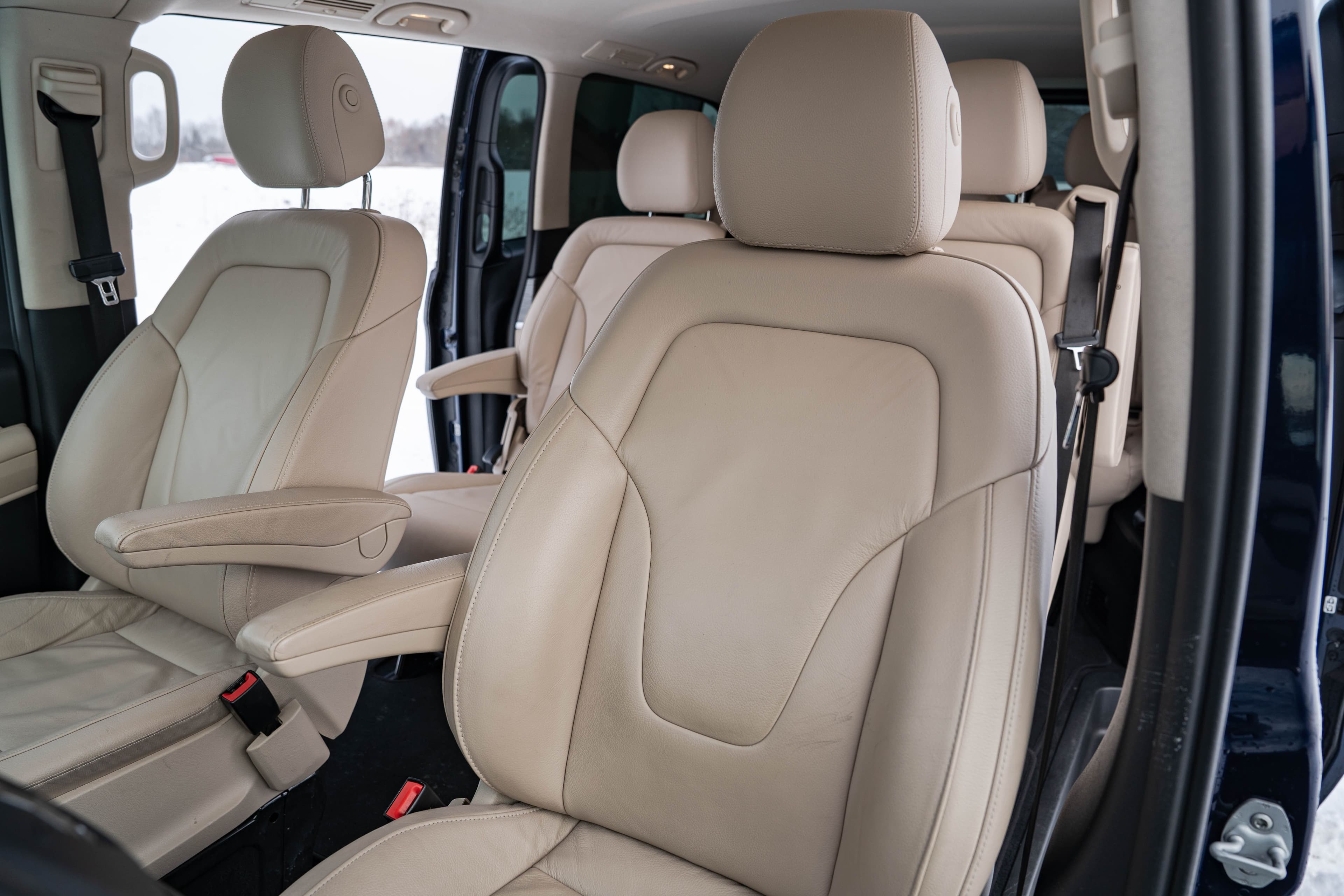 Mercedes-Benz V Klasa zdjęcie 21