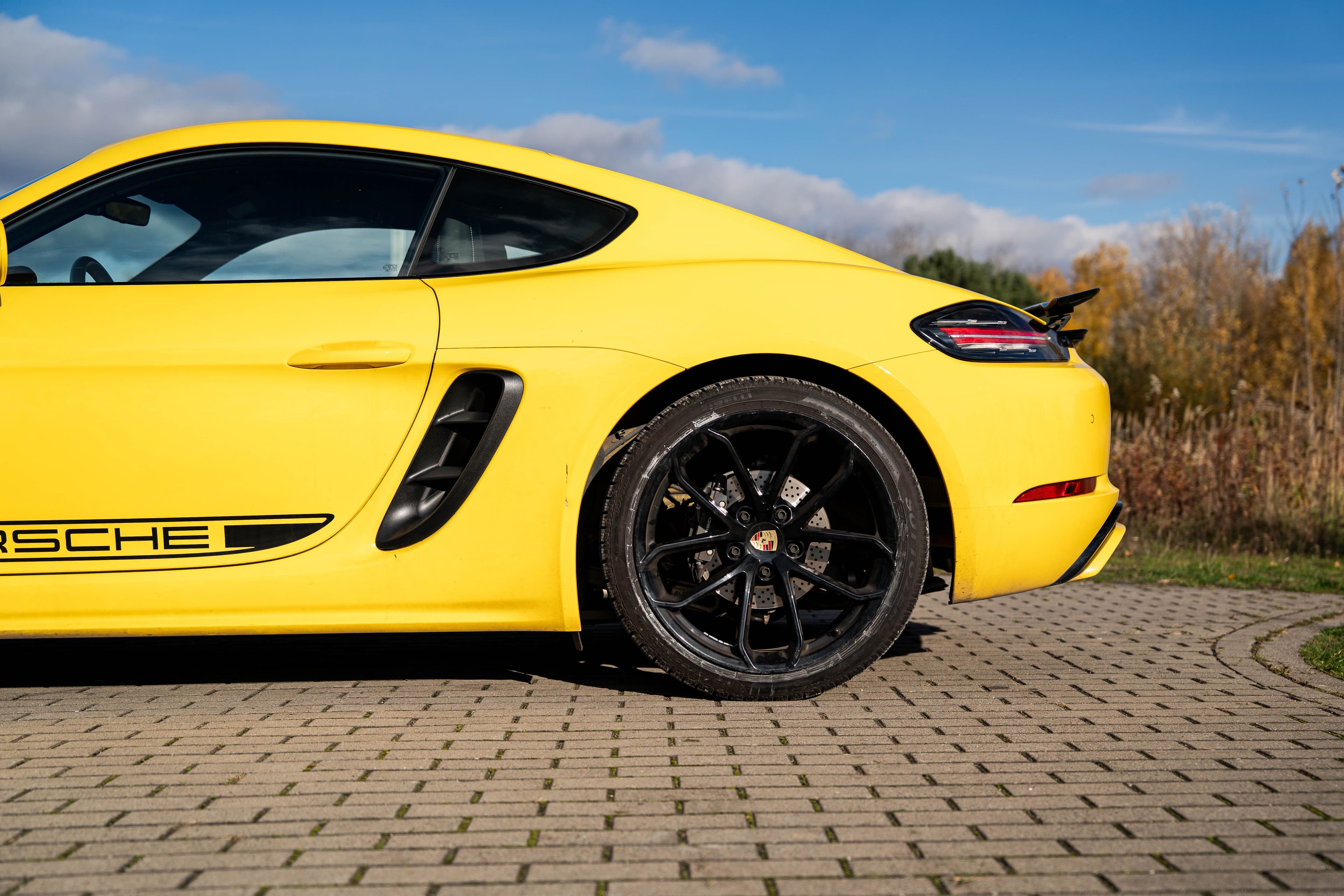 Porsche 718 Cayman zdjęcie 12