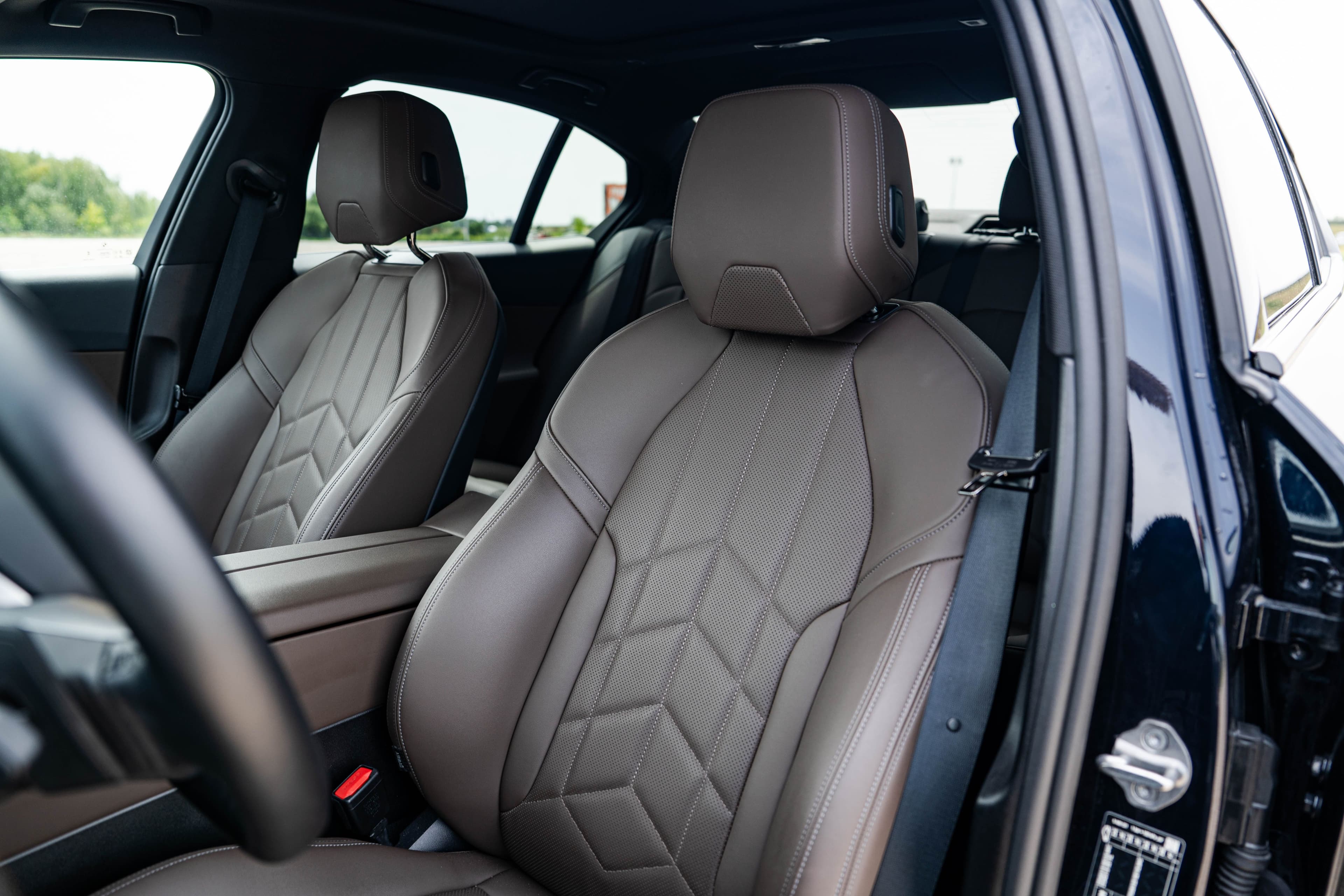 BMW Seria 5 zdjęcie 25