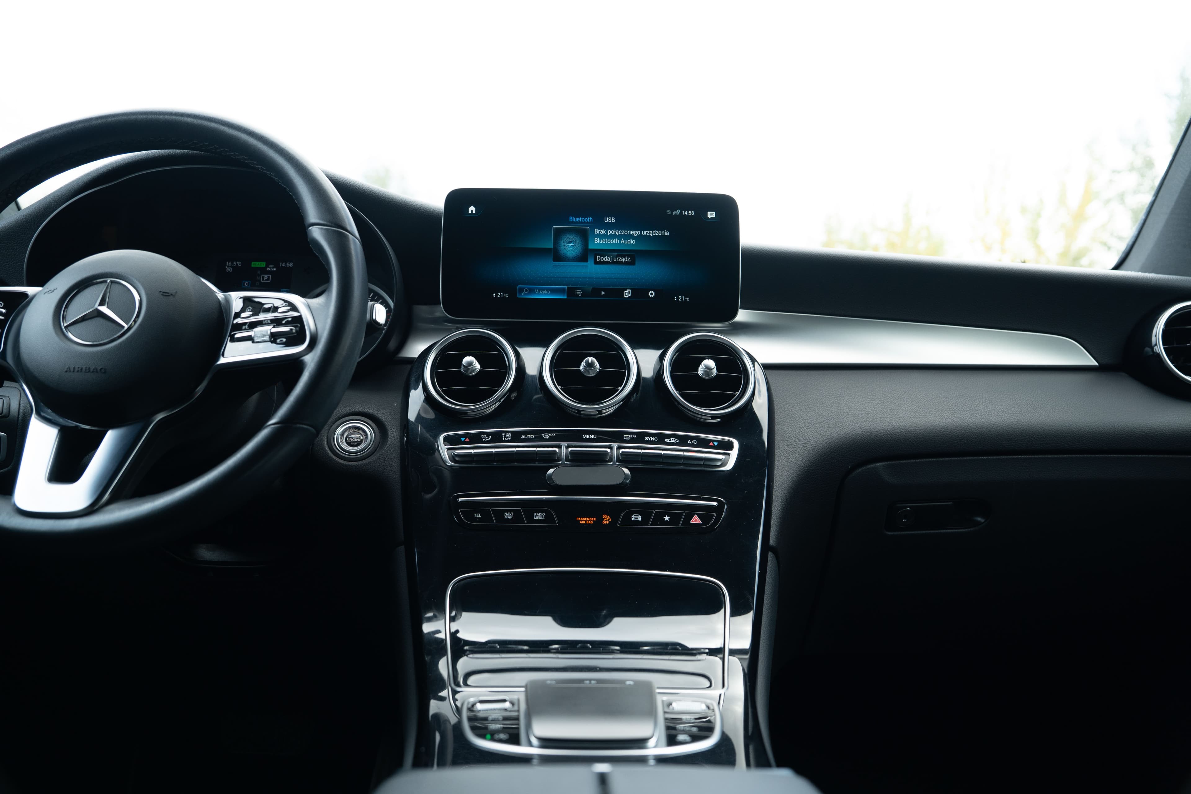 Mercedes-Benz GLC zdjęcie 19