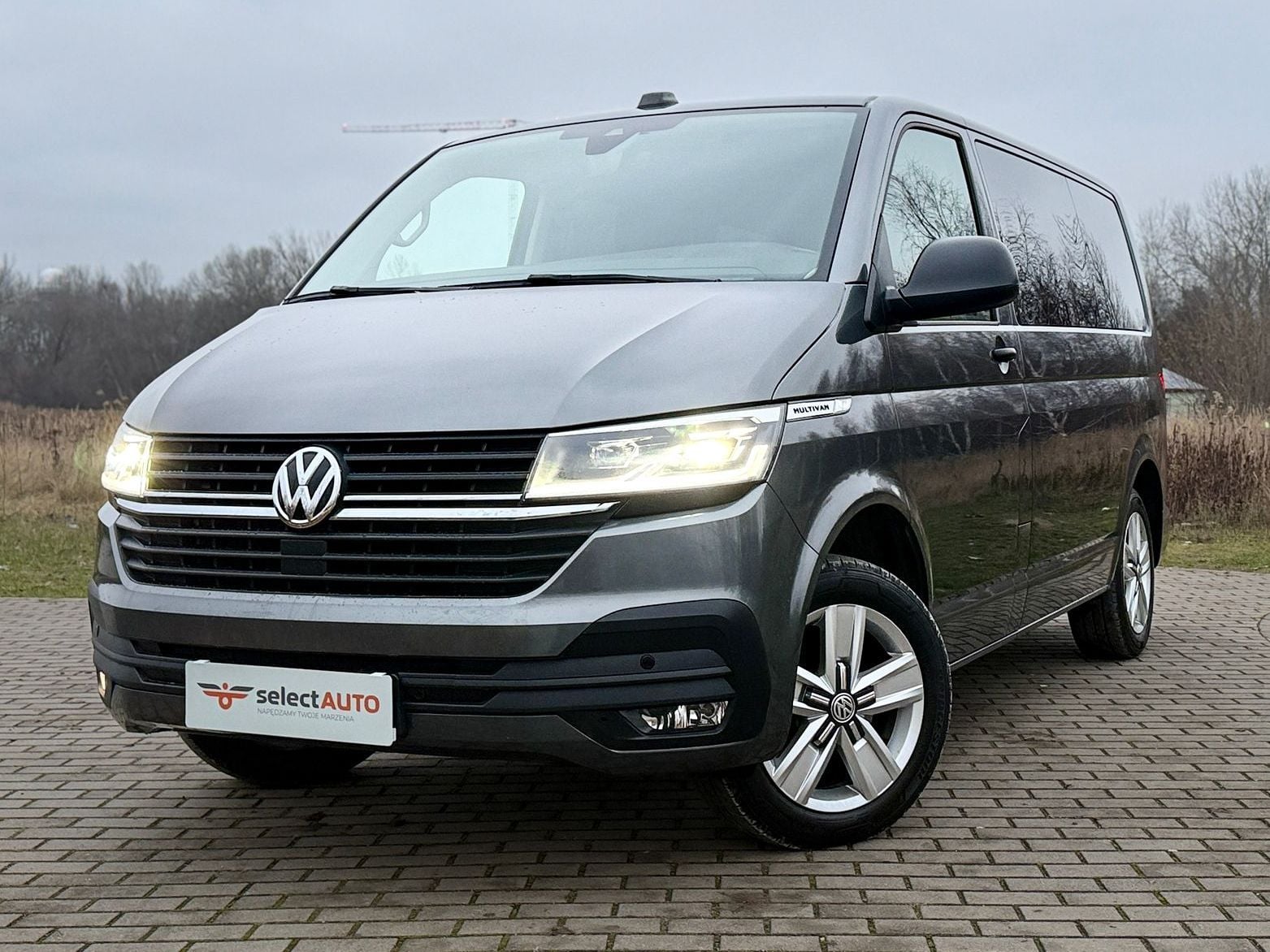 Volkswagen Multivan zdjęcie 1