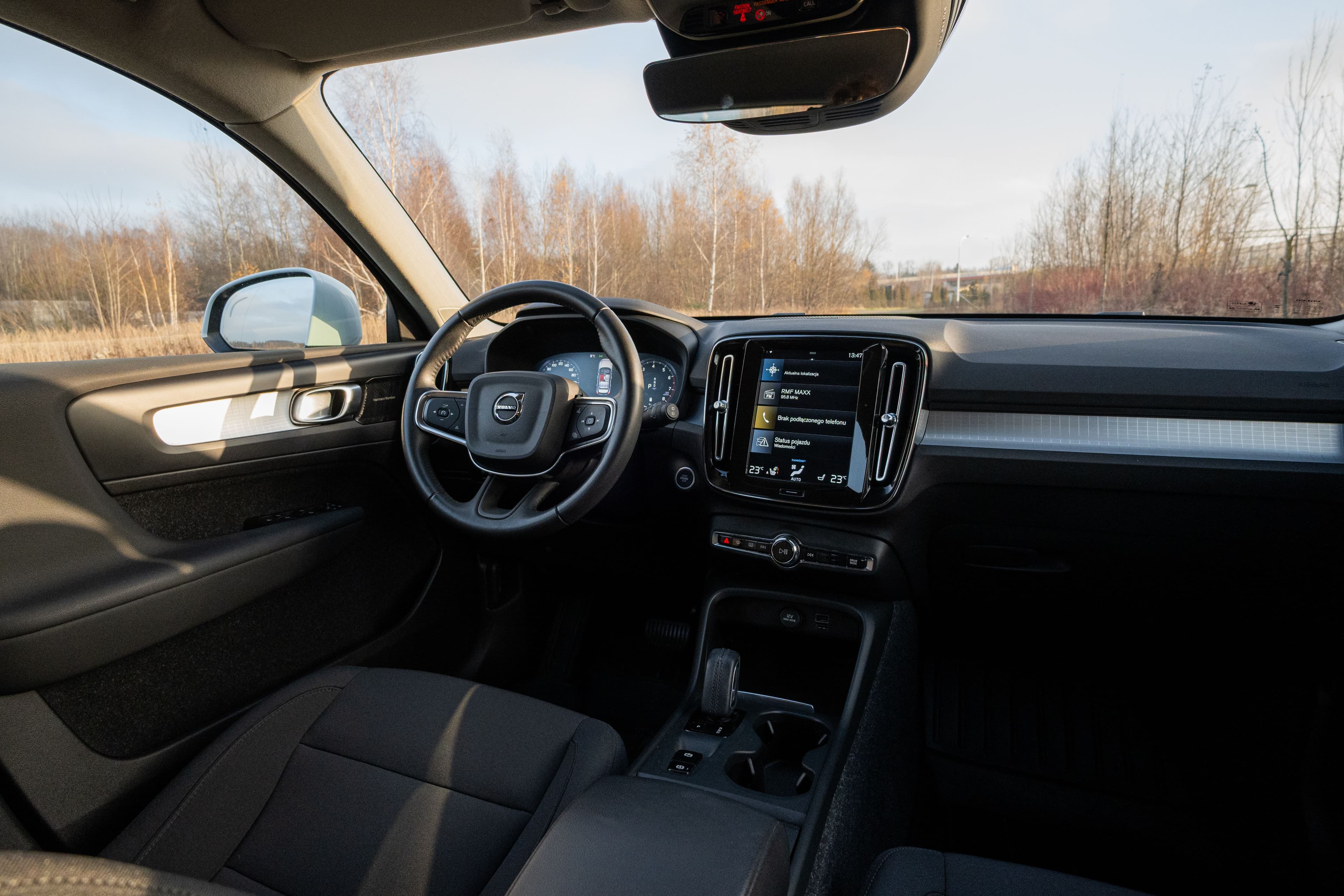 Volvo XC 40 zdjęcie 21