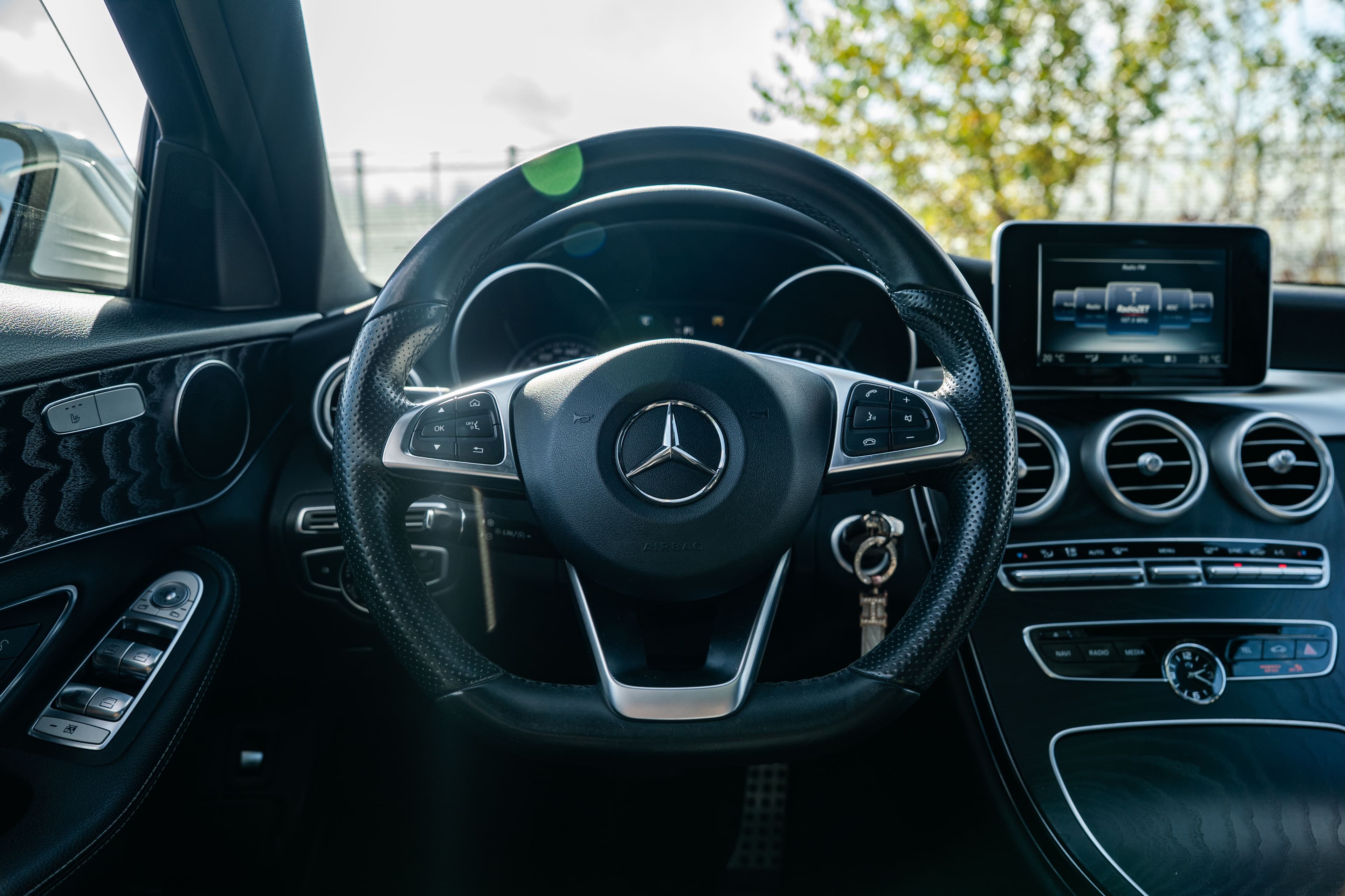 Mercedes-Benz Klasa C zdjęcie 17