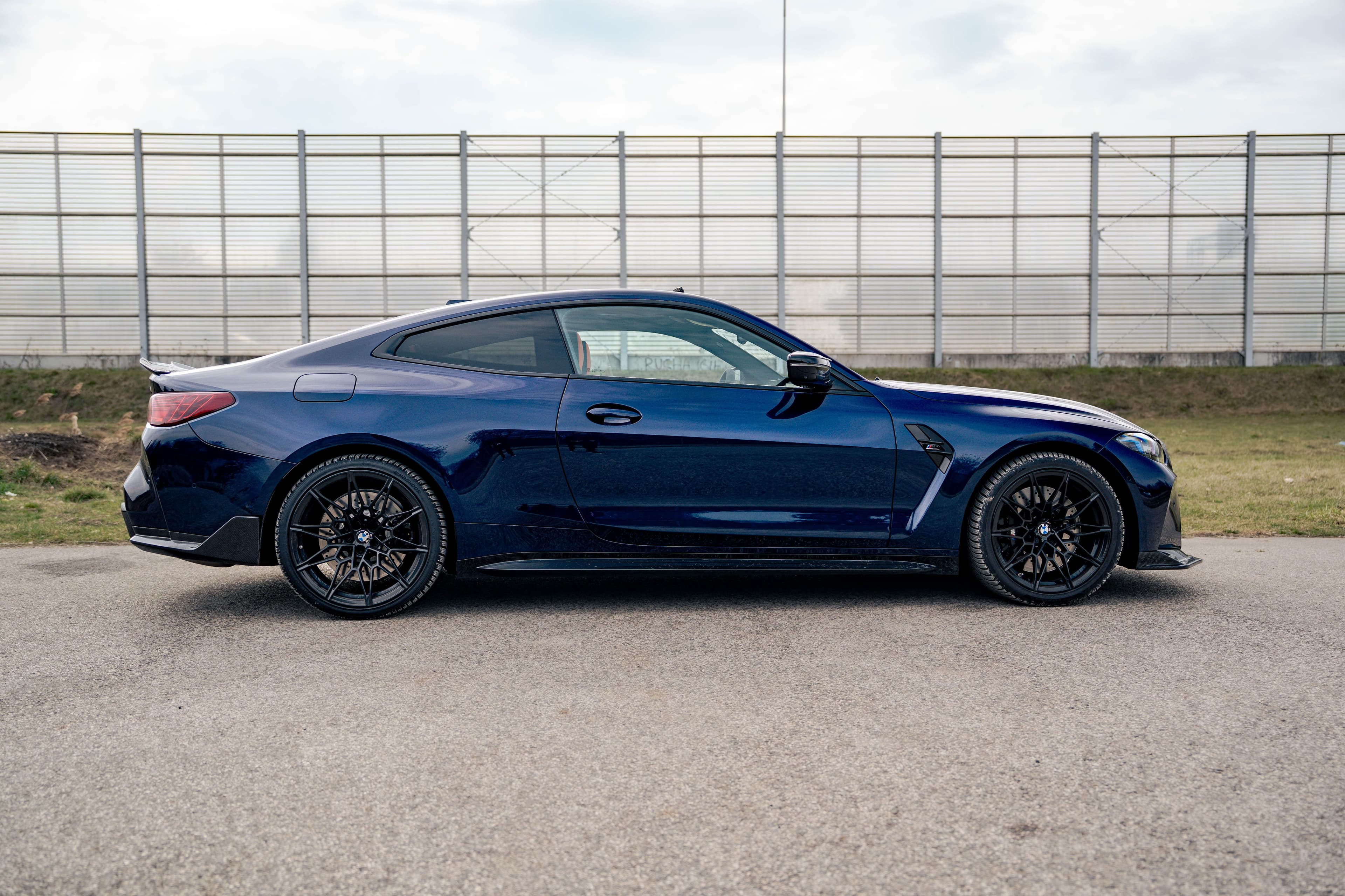 BMW M4 zdjęcie 9