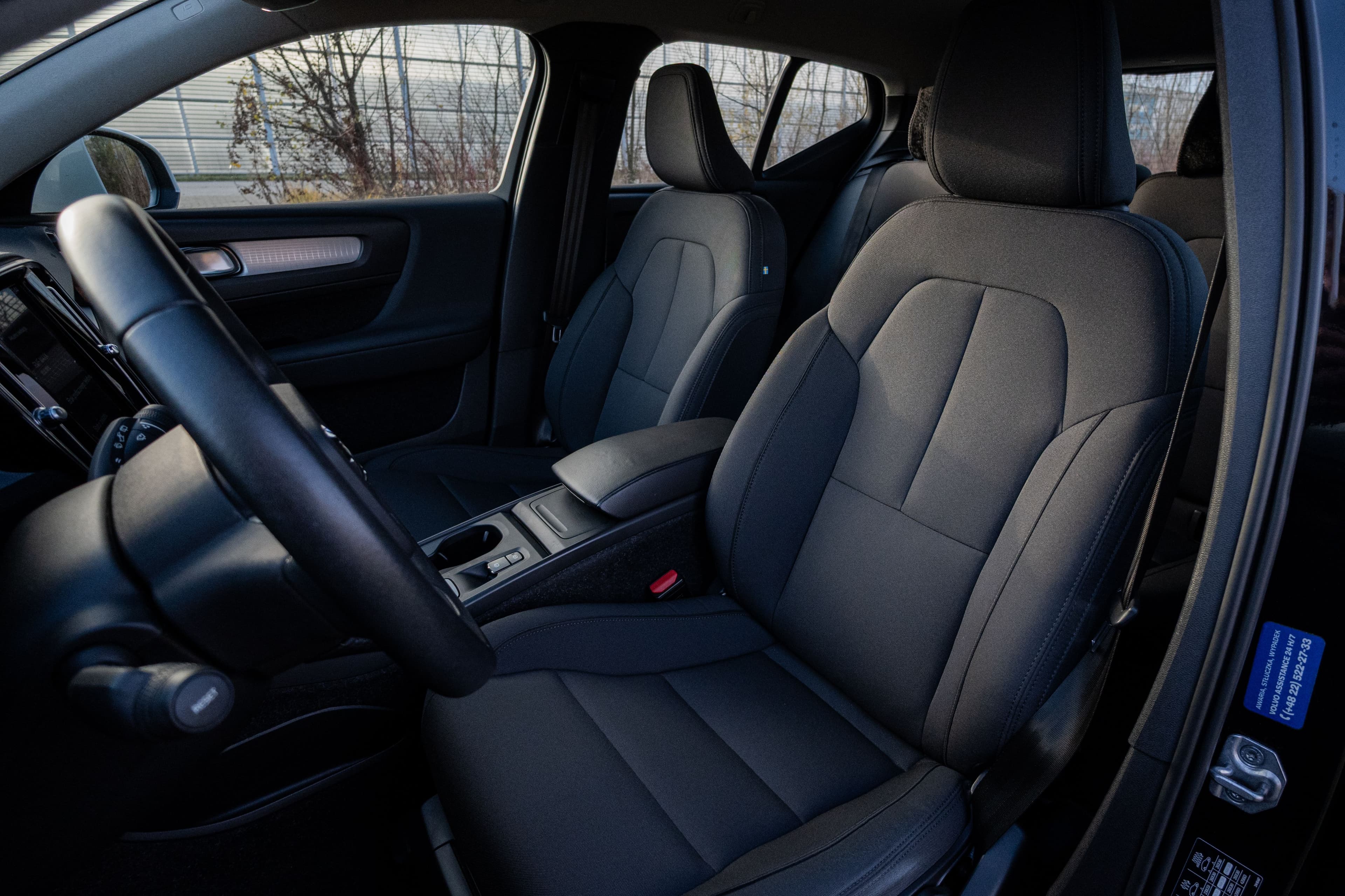 Volvo XC 40 zdjęcie 24