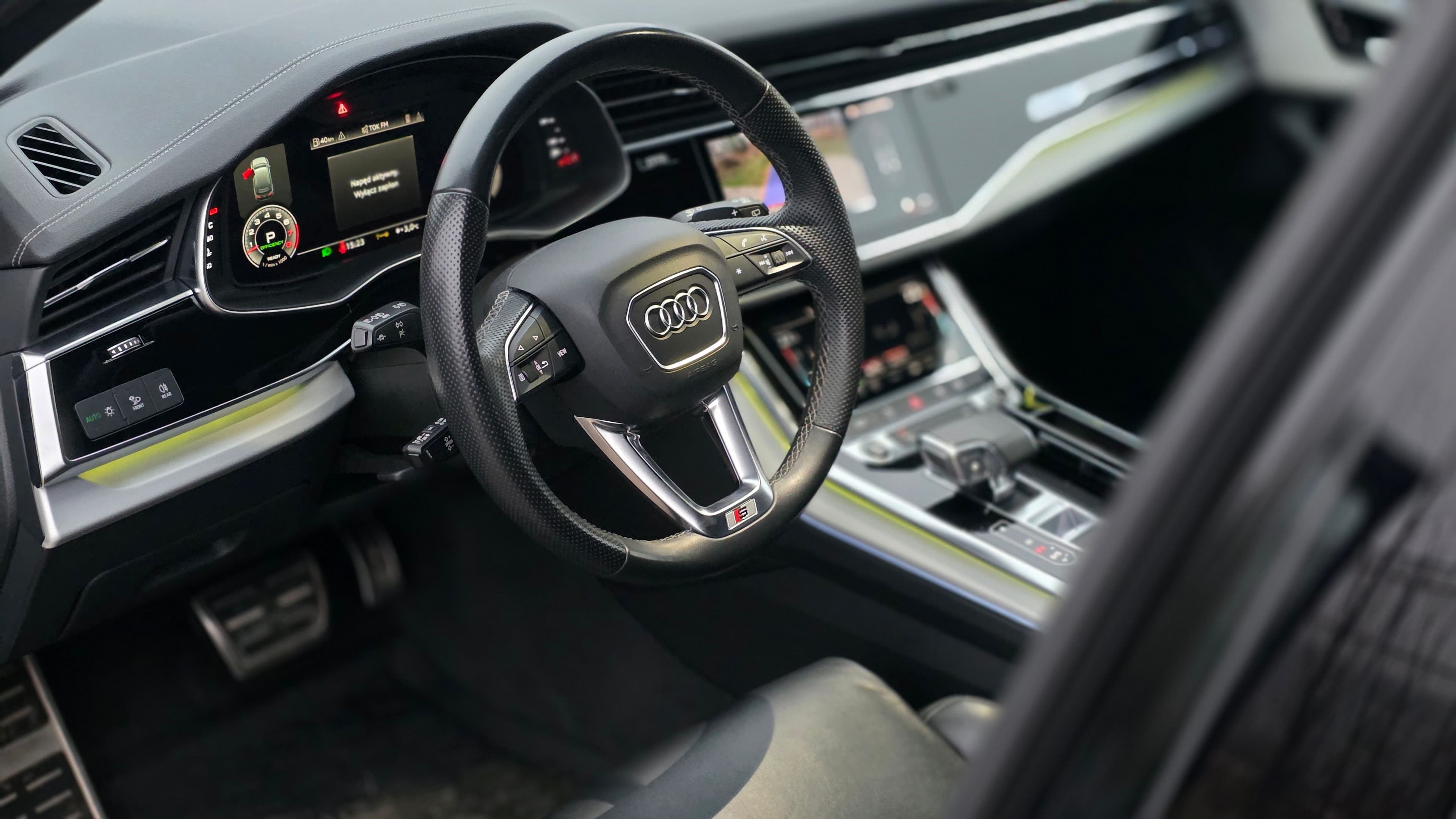 Audi Q7 zdjęcie 16