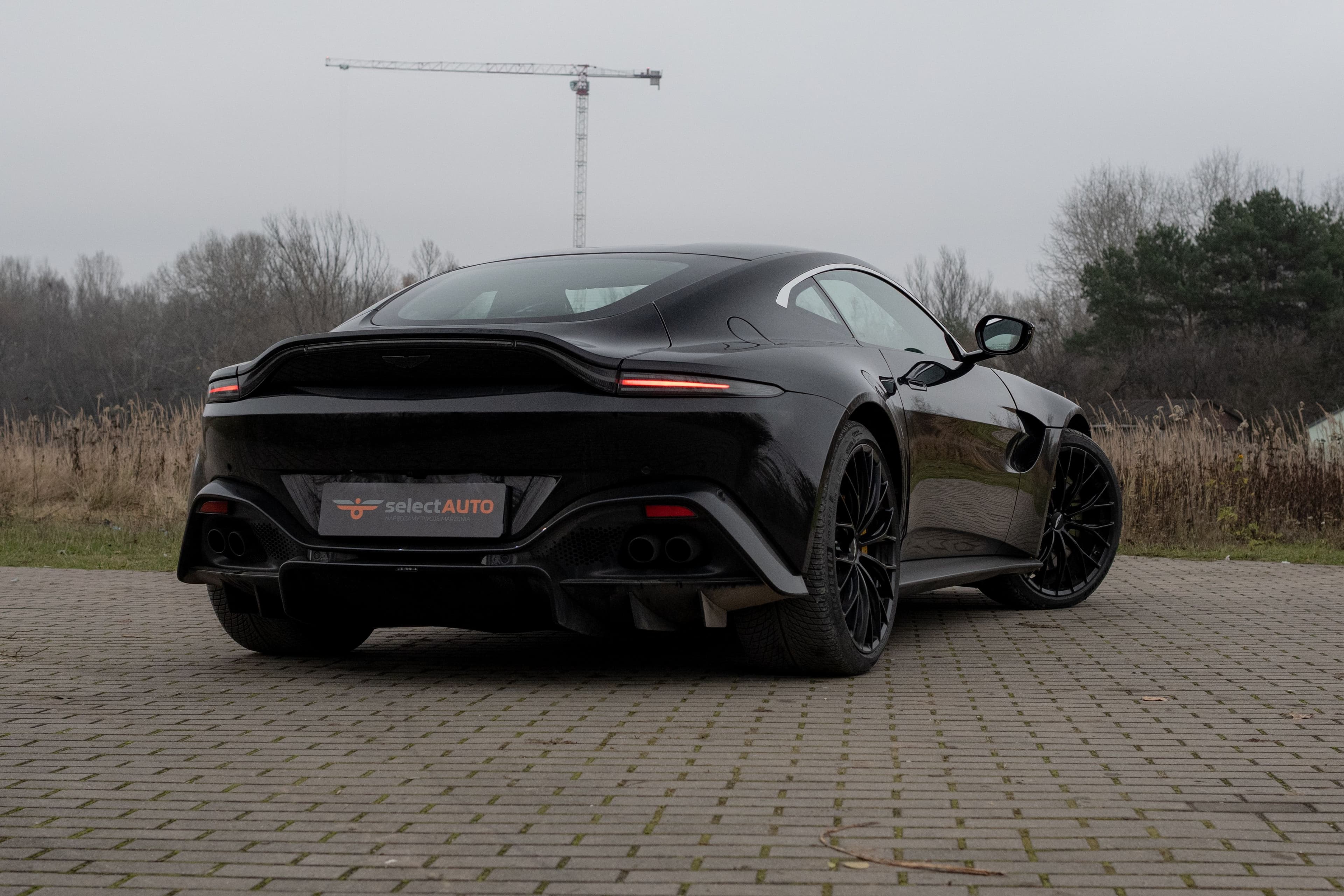 Aston Martin Vantage zdjęcie 6