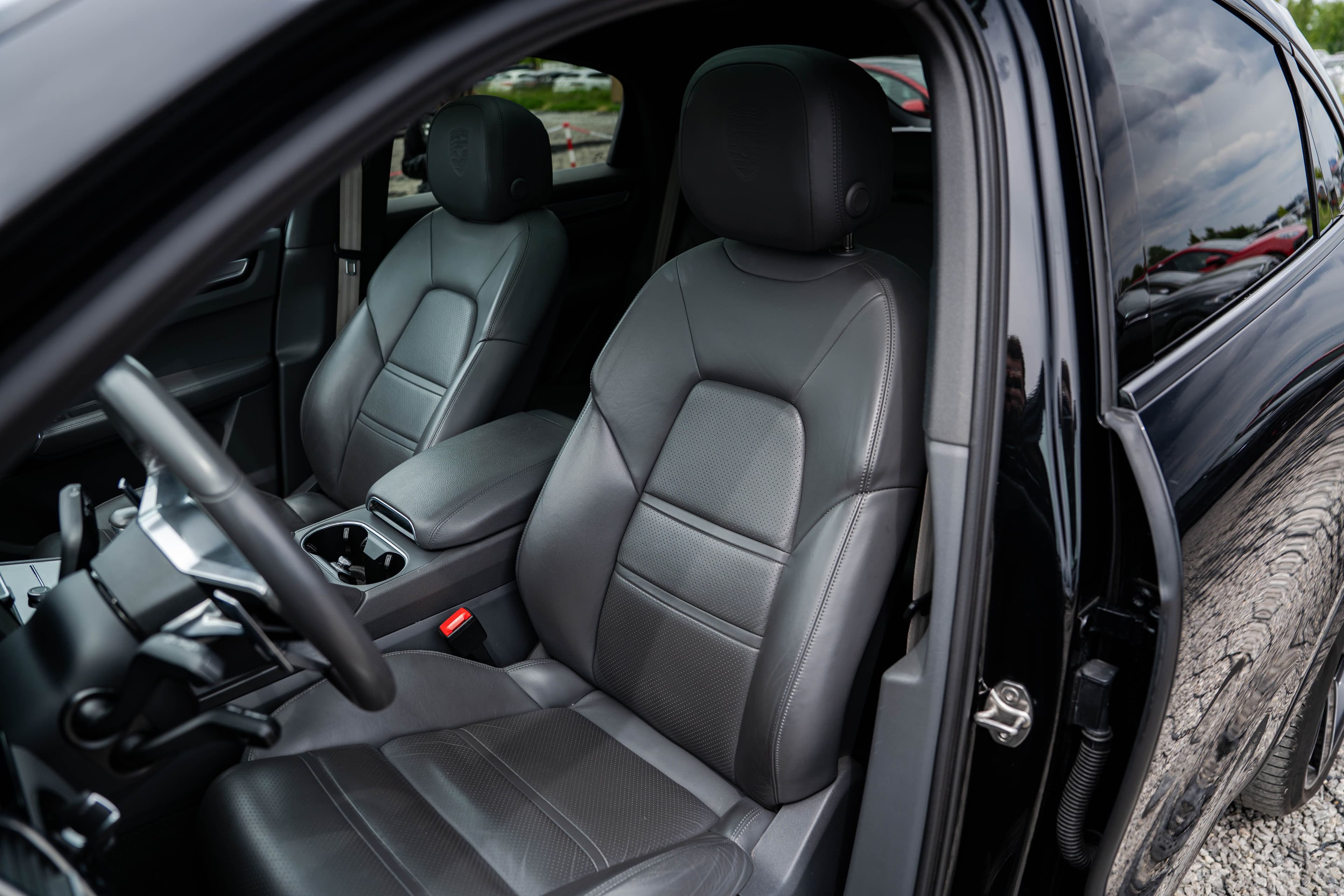 Porsche Cayenne zdjęcie 19