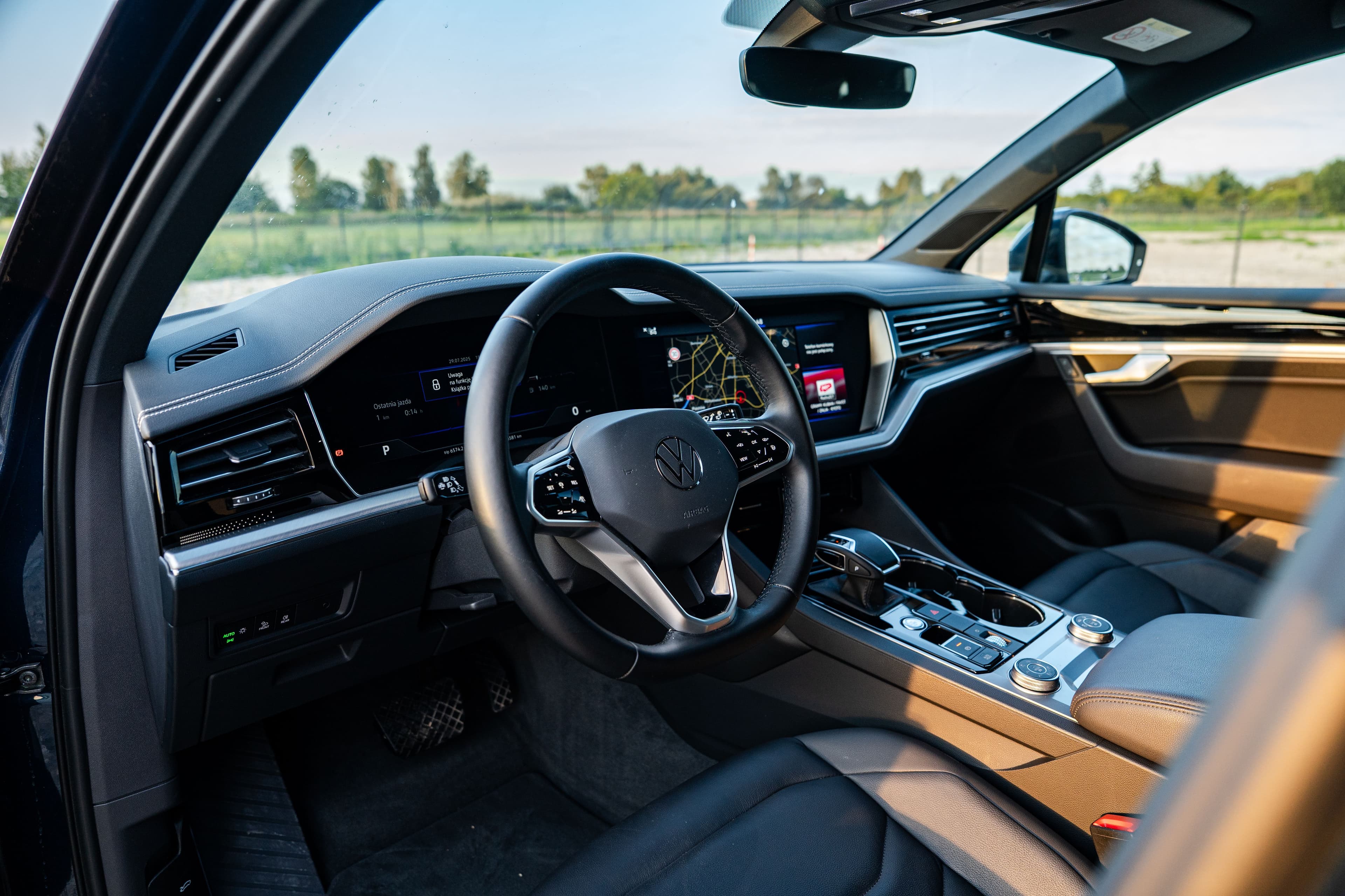 Volkswagen Touareg zdjęcie 20