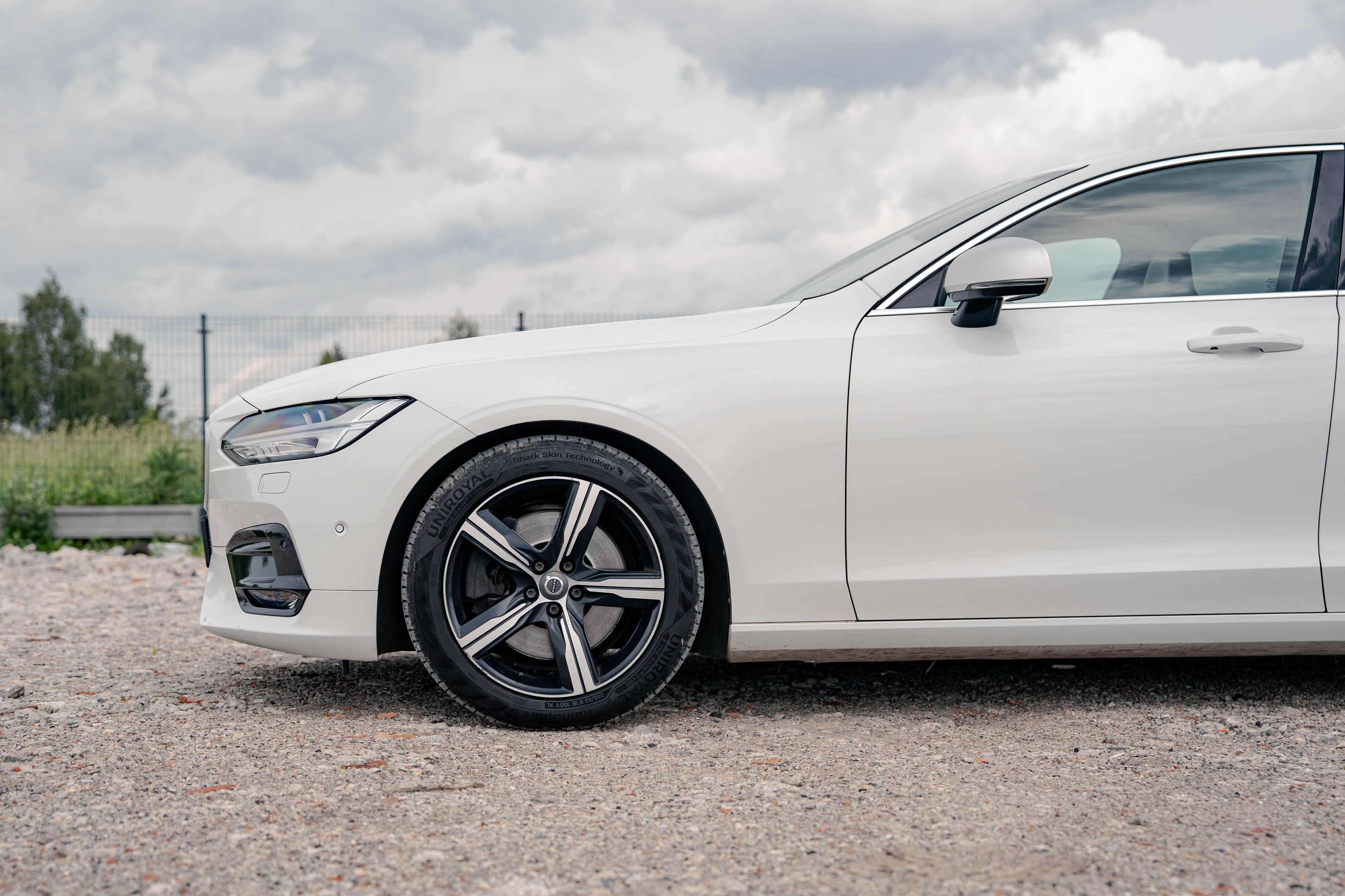 Volvo S90 zdjęcie 8