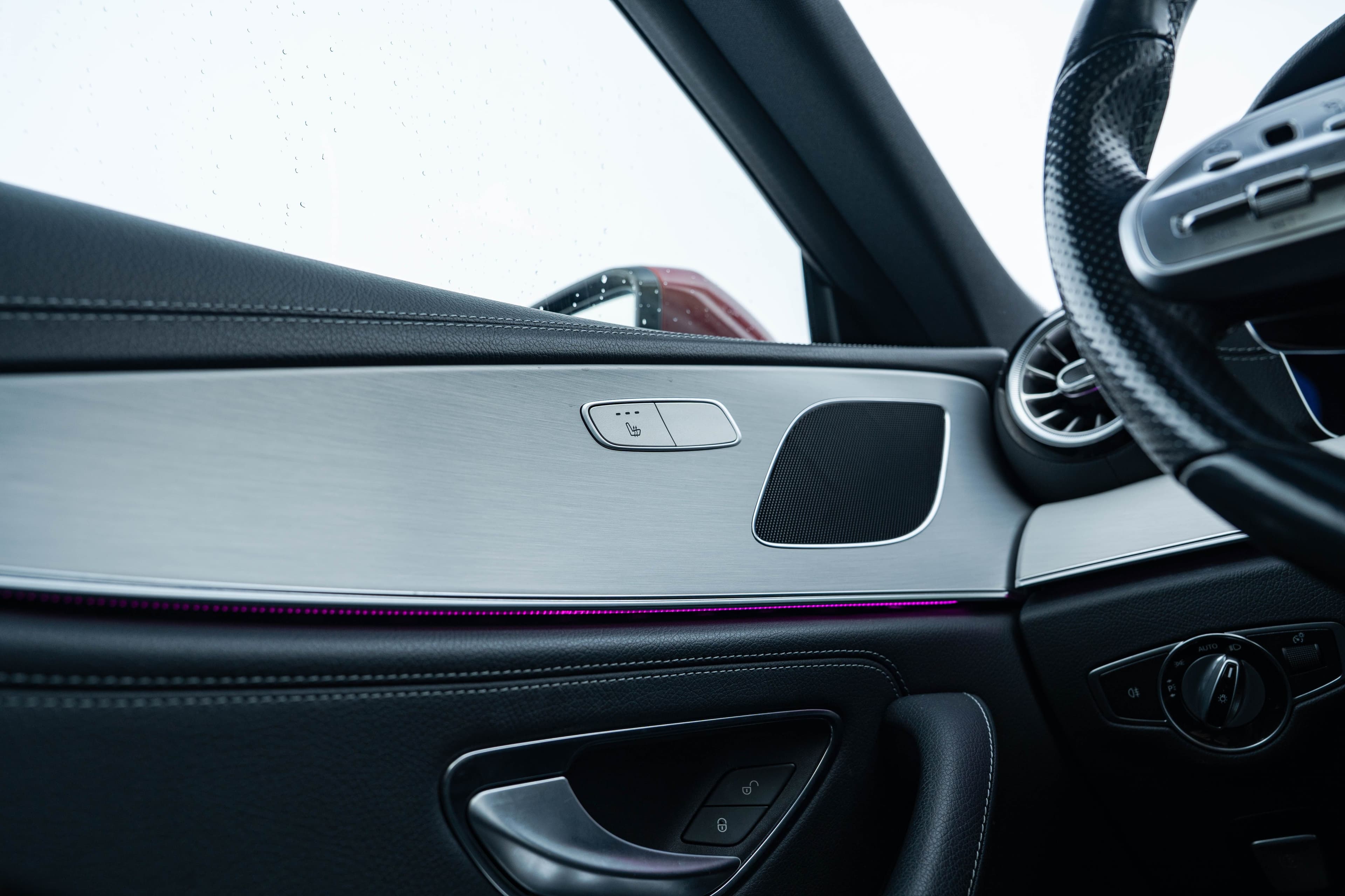 Mercedes-Benz CLS zdjęcie 21