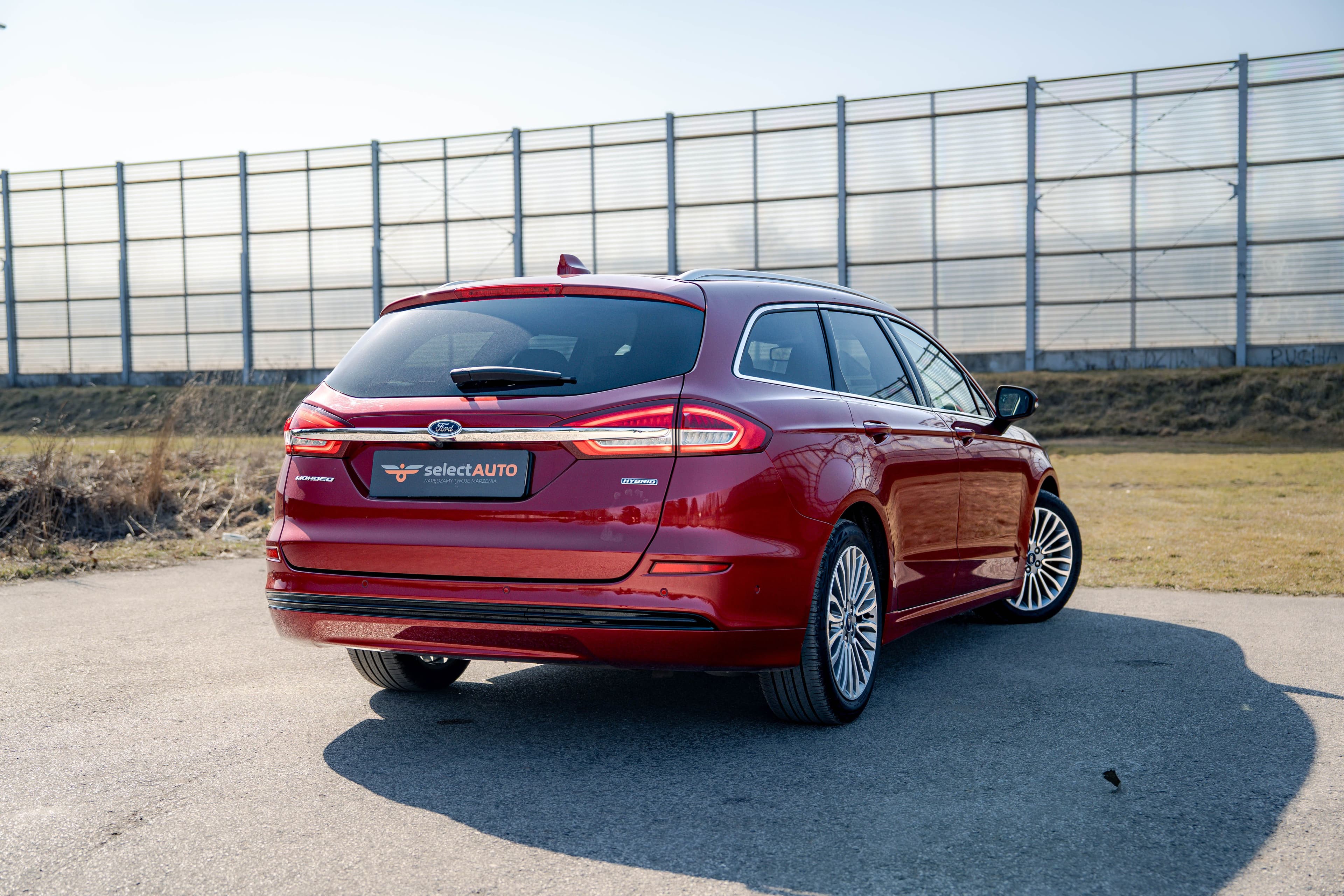 Ford Mondeo zdjęcie 6