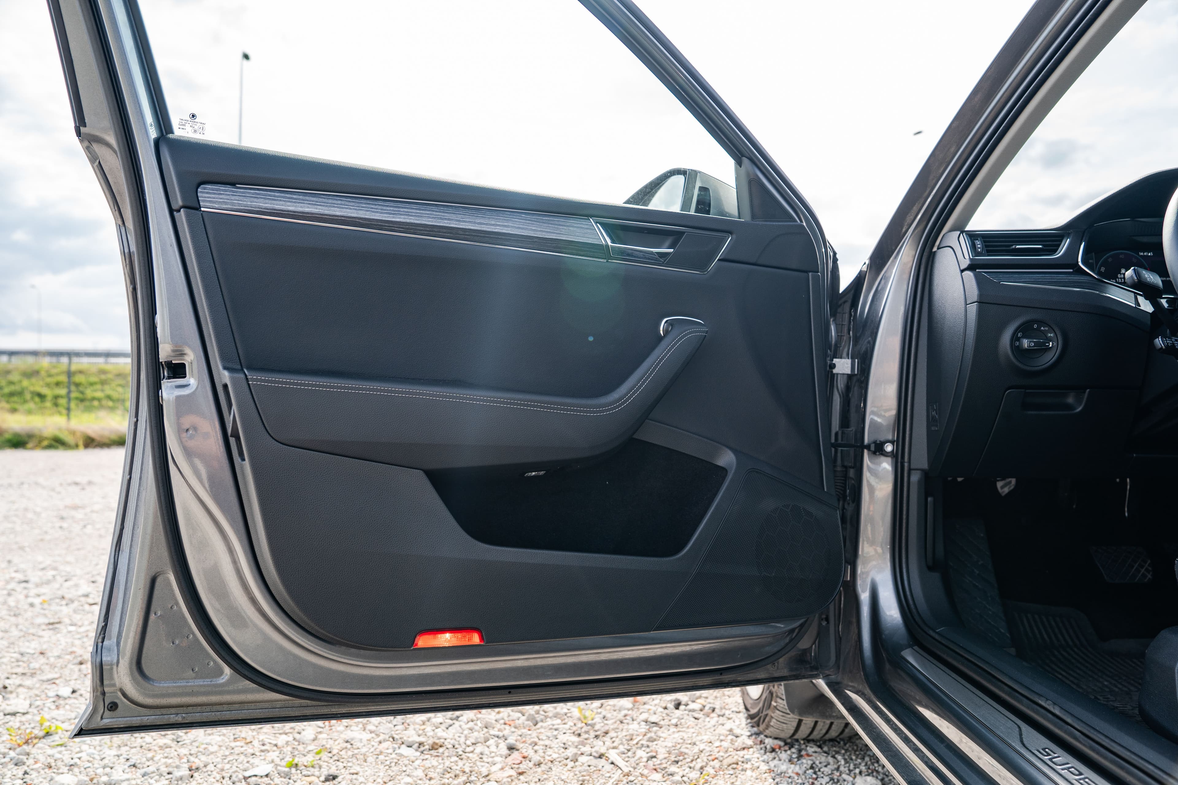 Skoda Superb zdjęcie 25