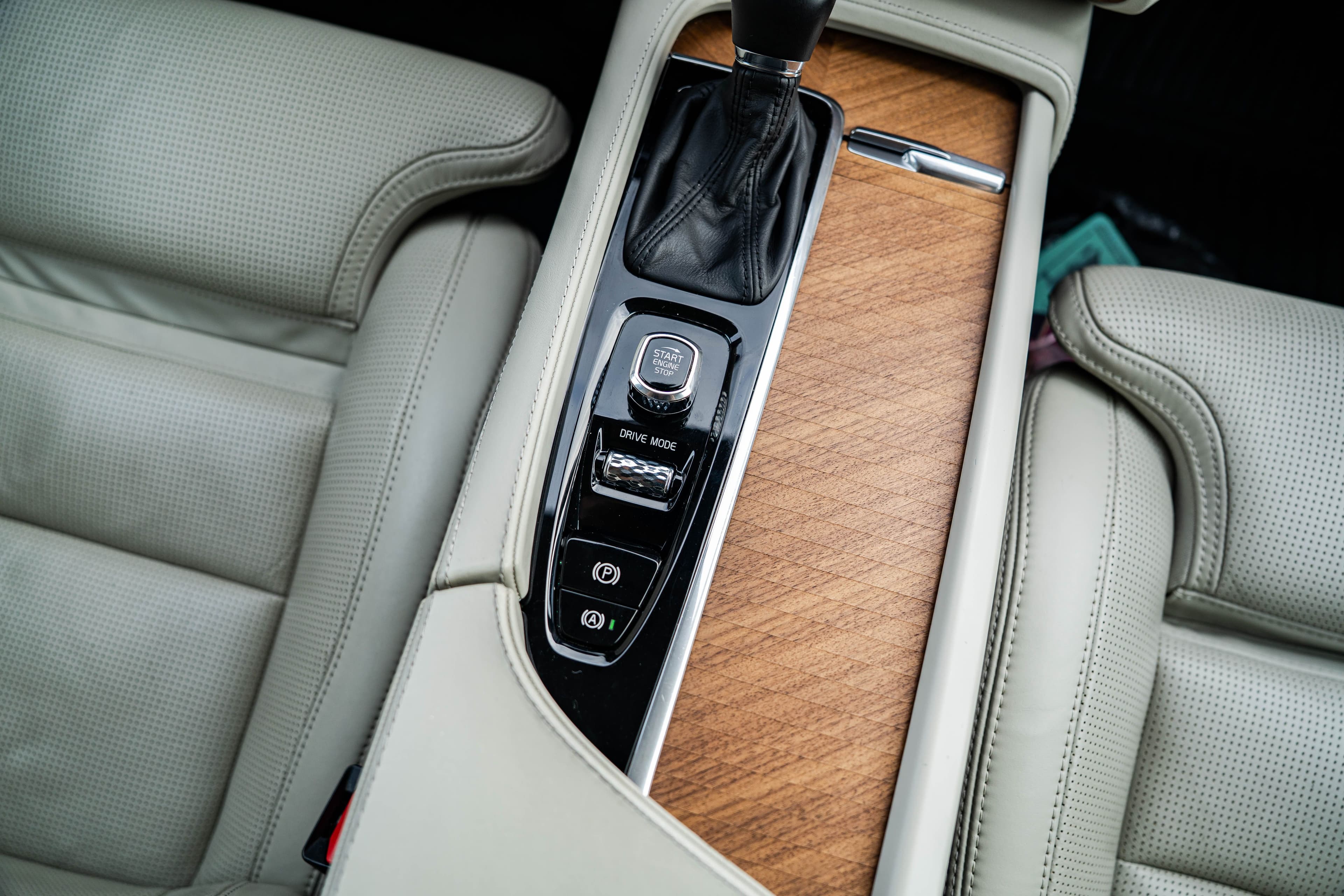 Volvo XC90 zdjęcie 27