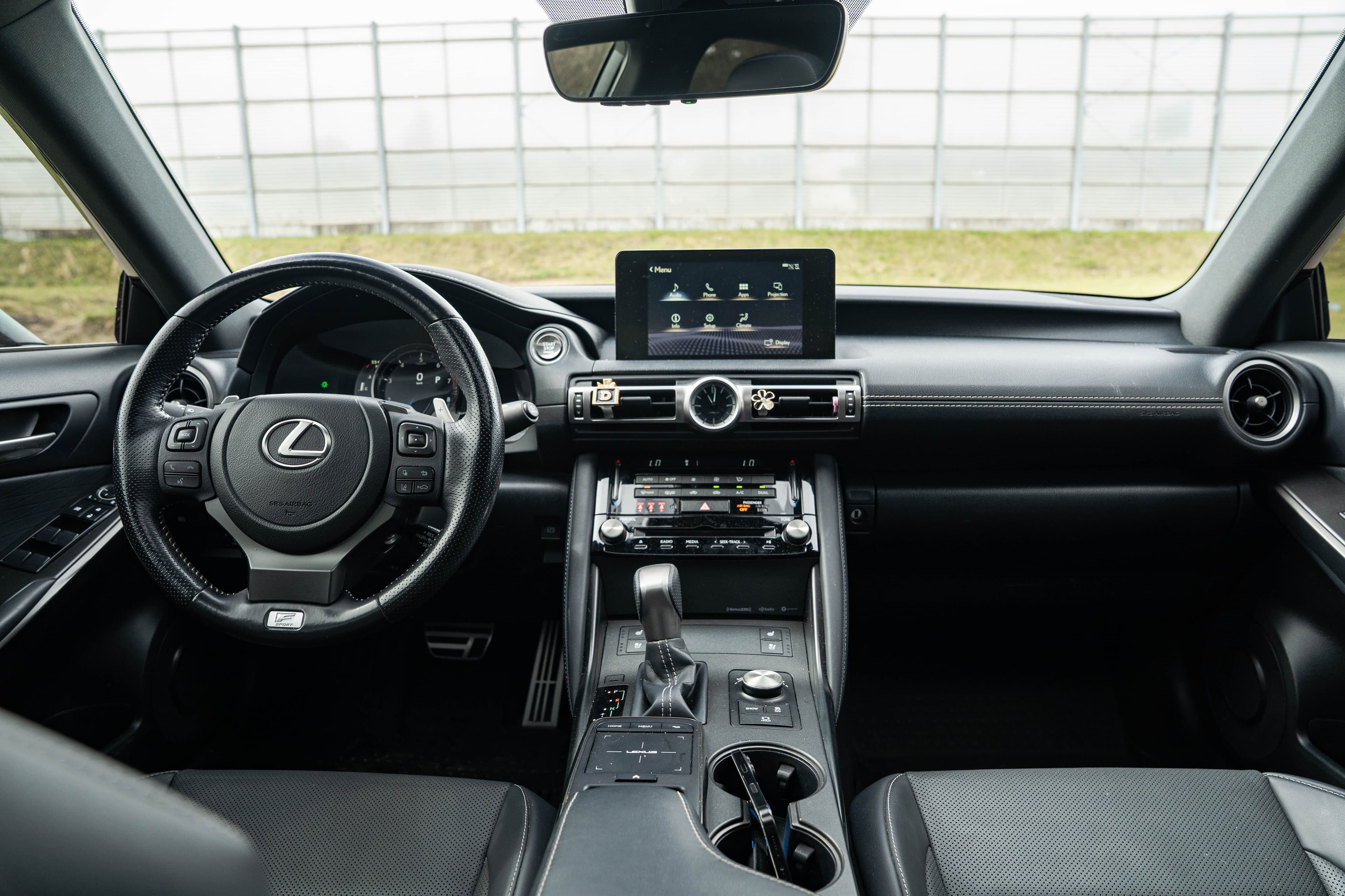 Lexus IS zdjęcie 18