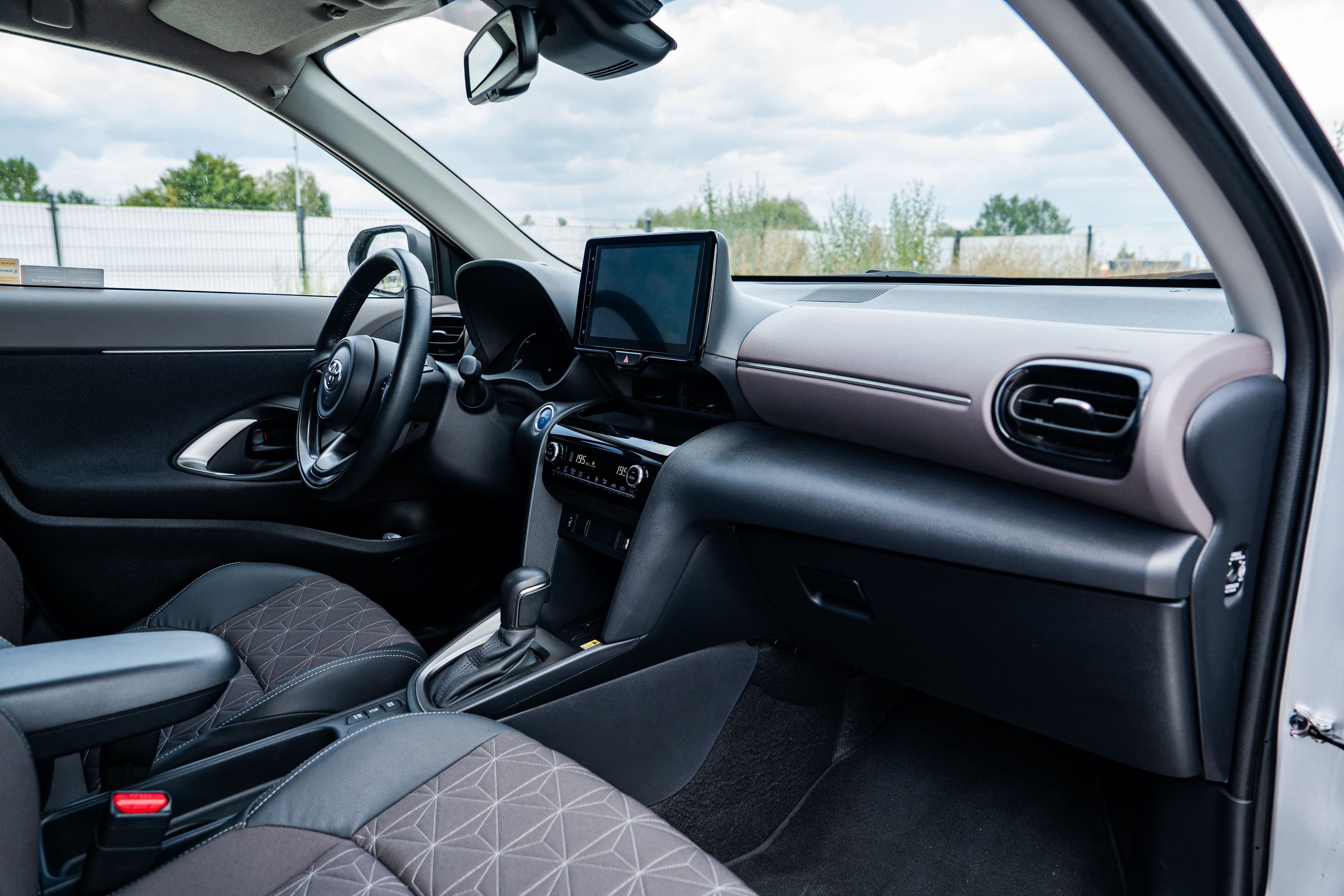 Toyota Yaris Cross zdjęcie 17