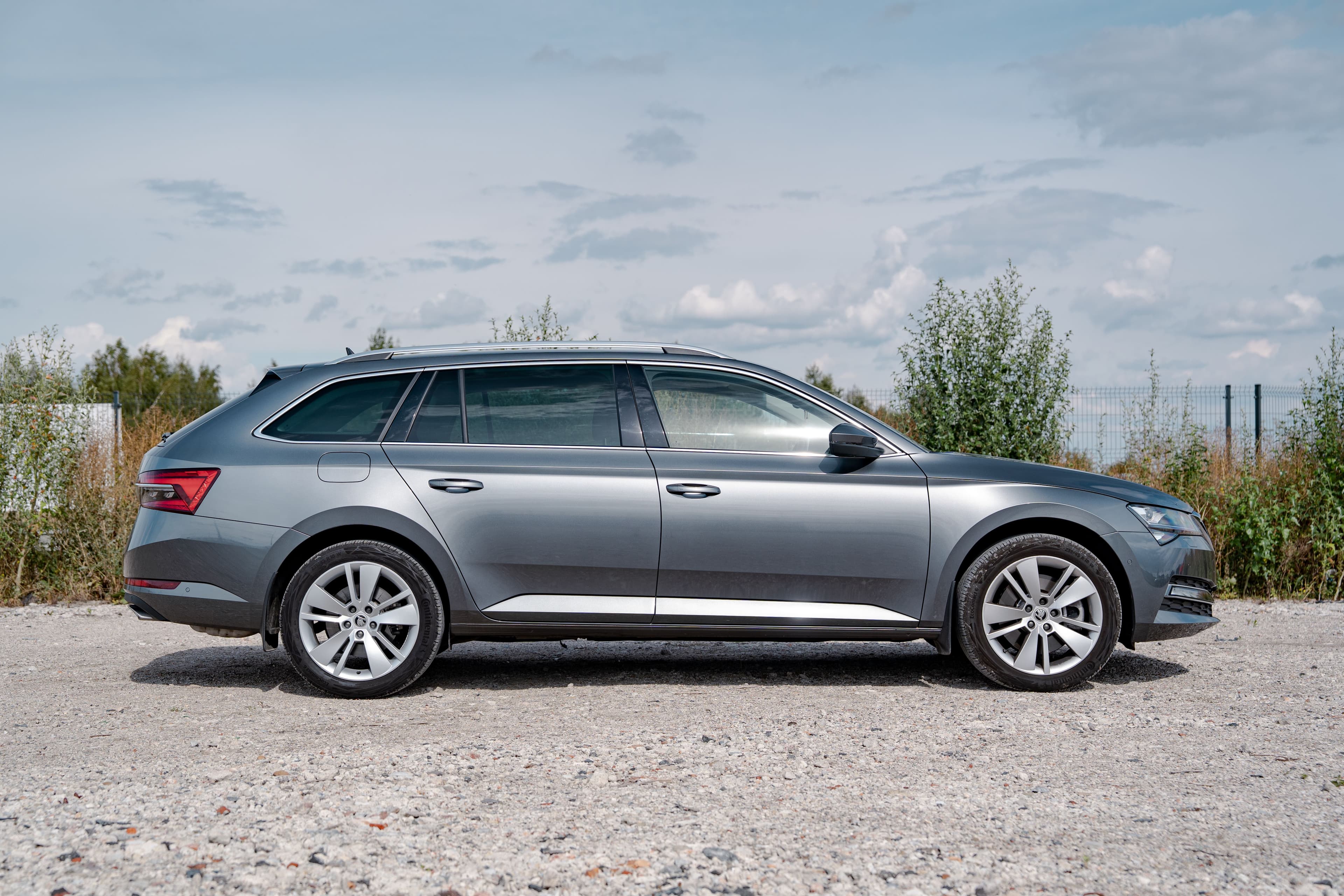 Skoda Superb zdjęcie 7