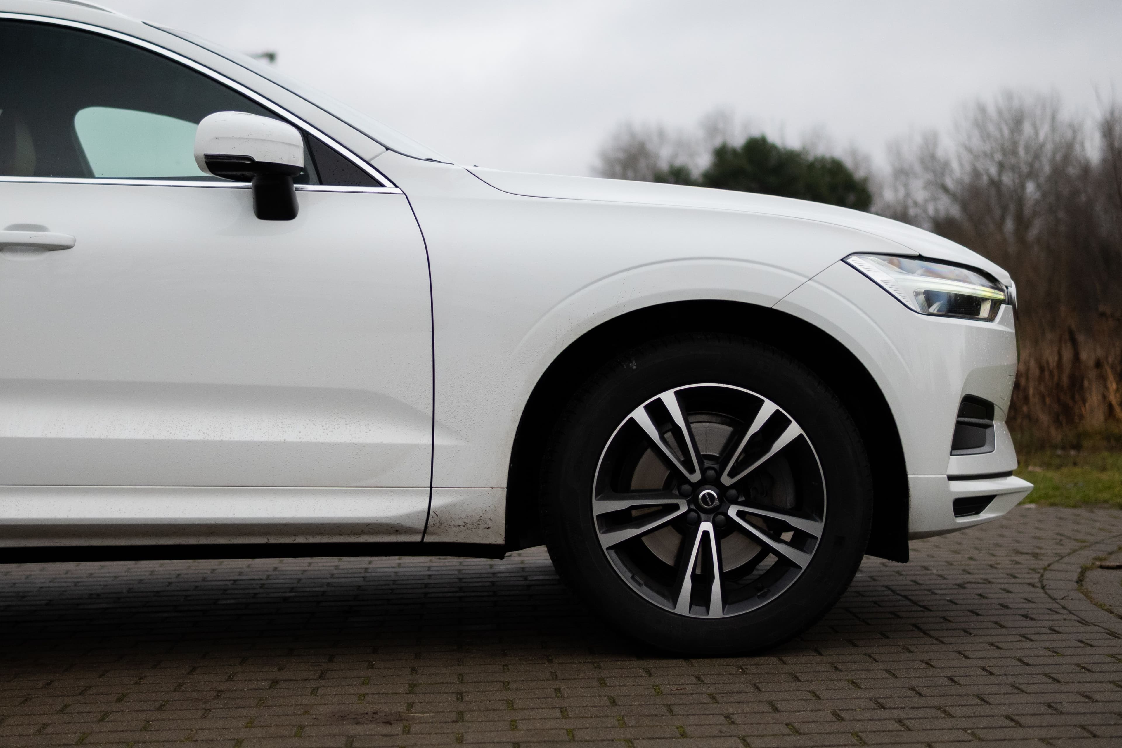 Volvo XC 60 zdjęcie 8