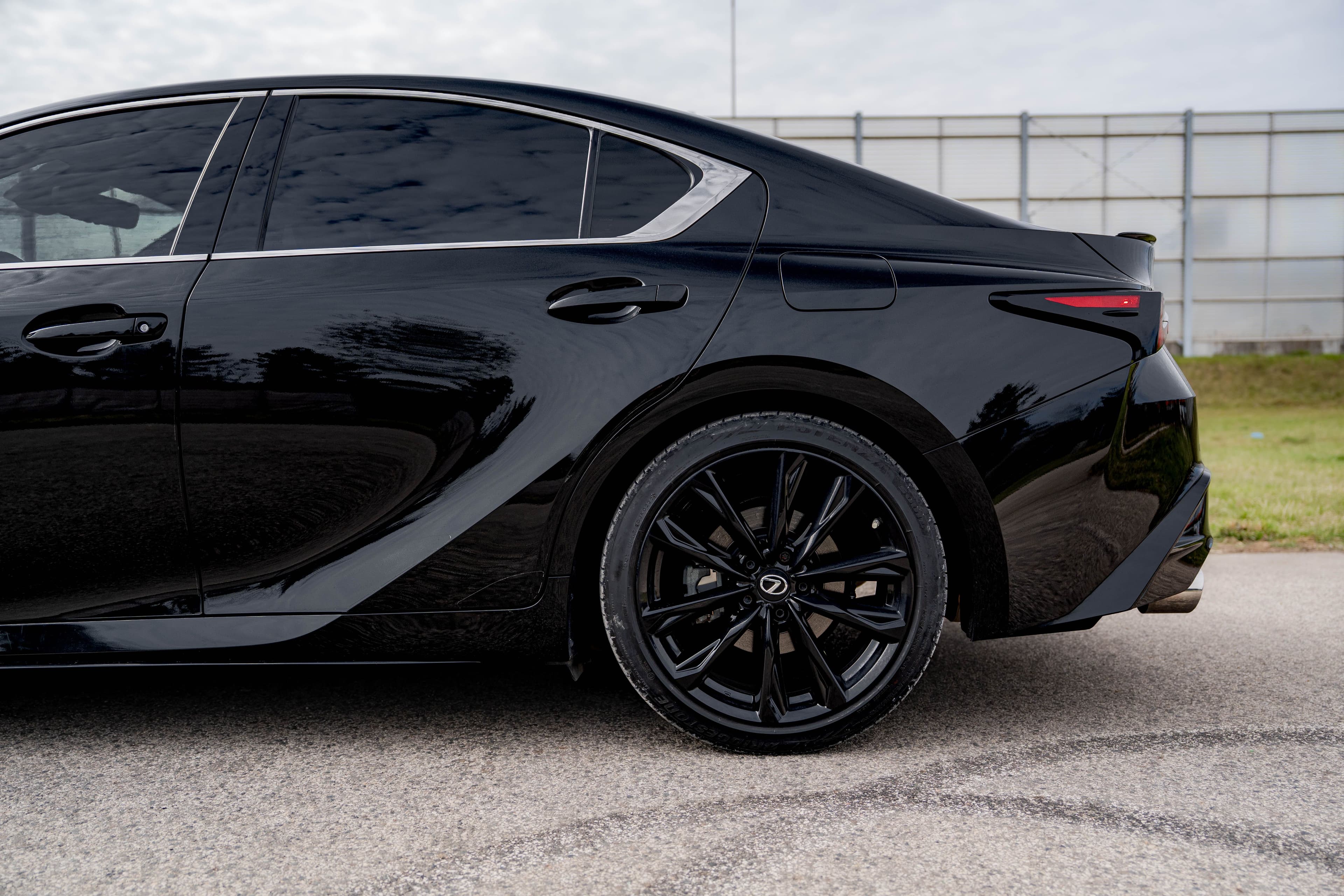 Lexus IS zdjęcie 12