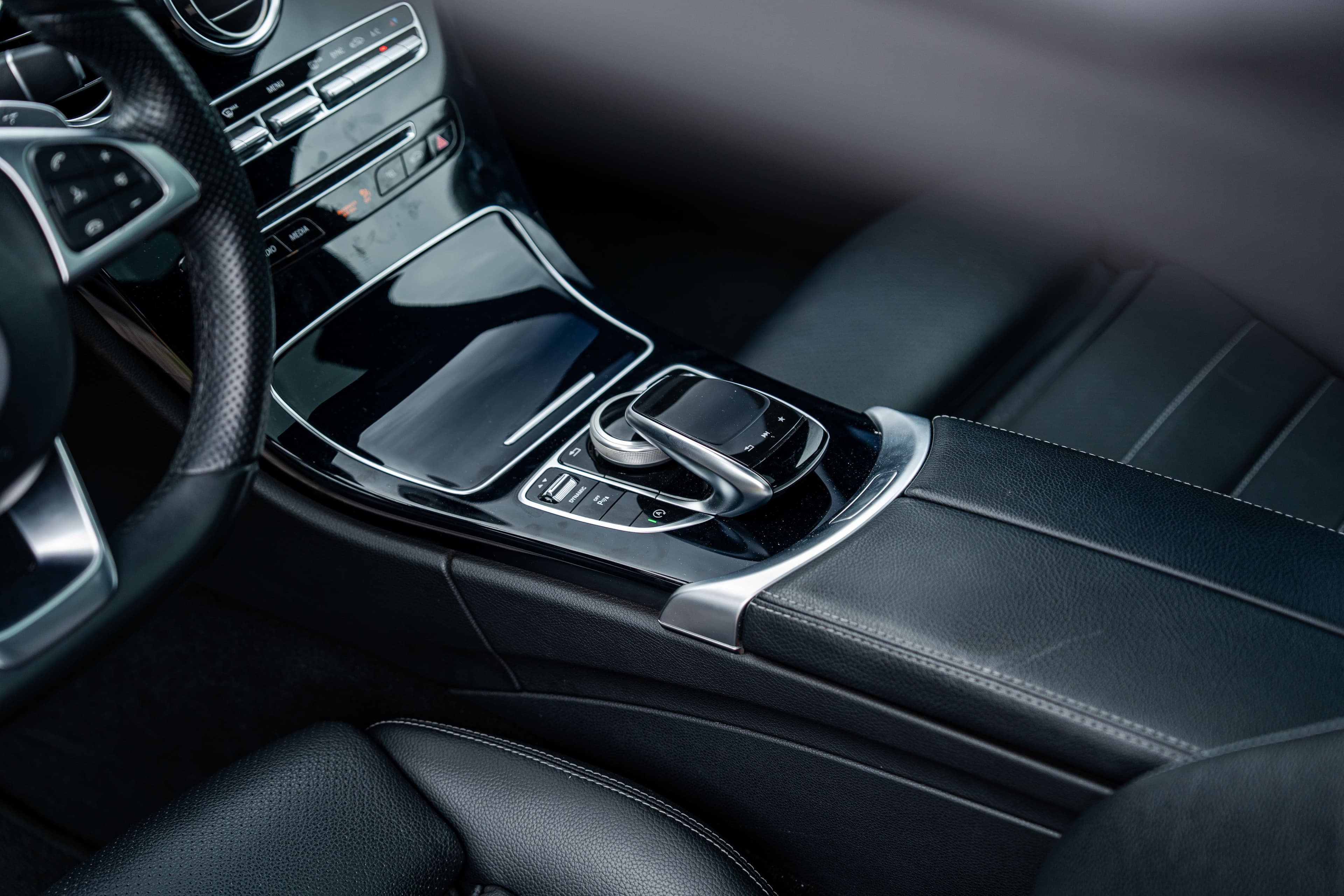 Mercedes-Benz Klasa C zdjęcie 18