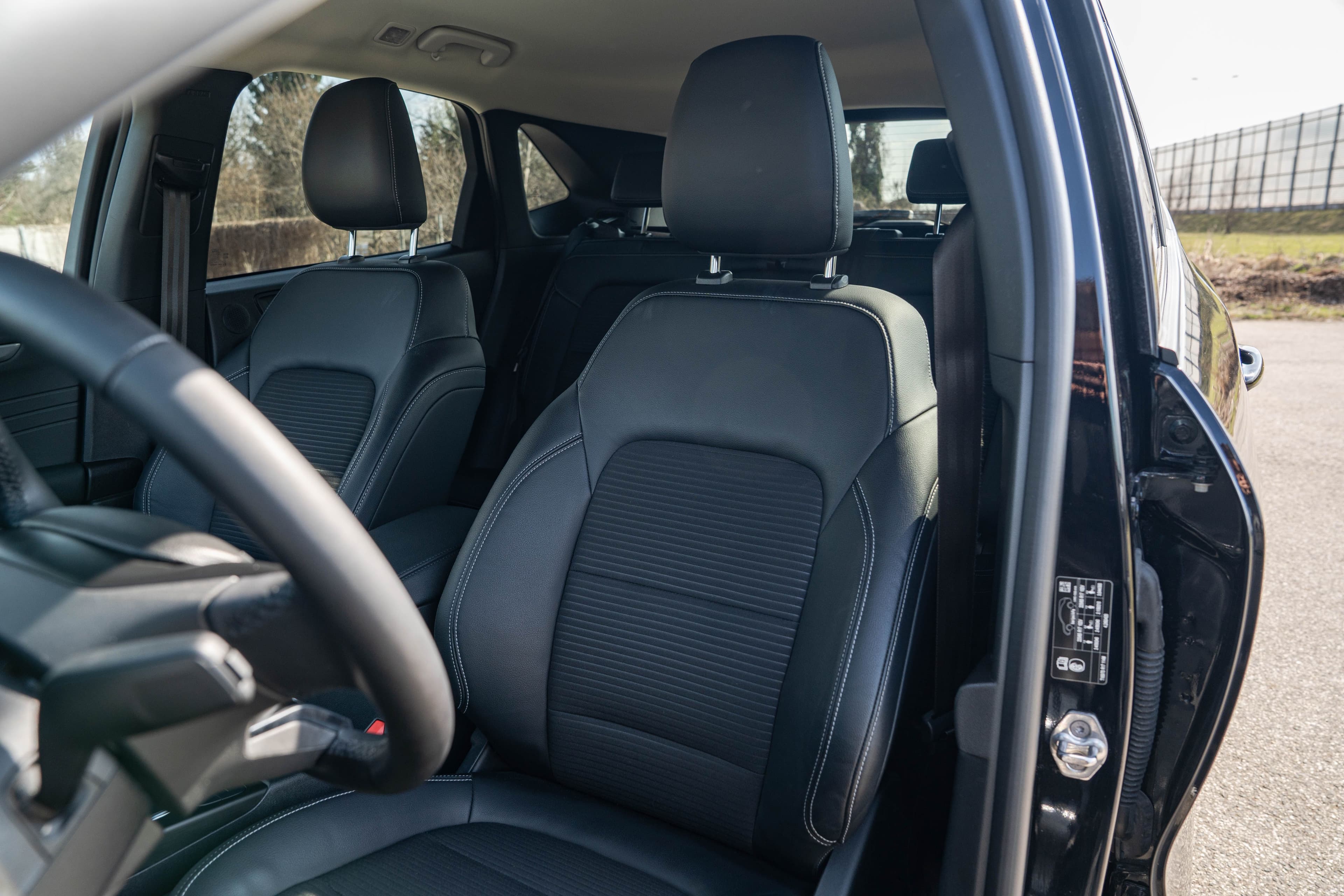 Ford Kuga zdjęcie 24