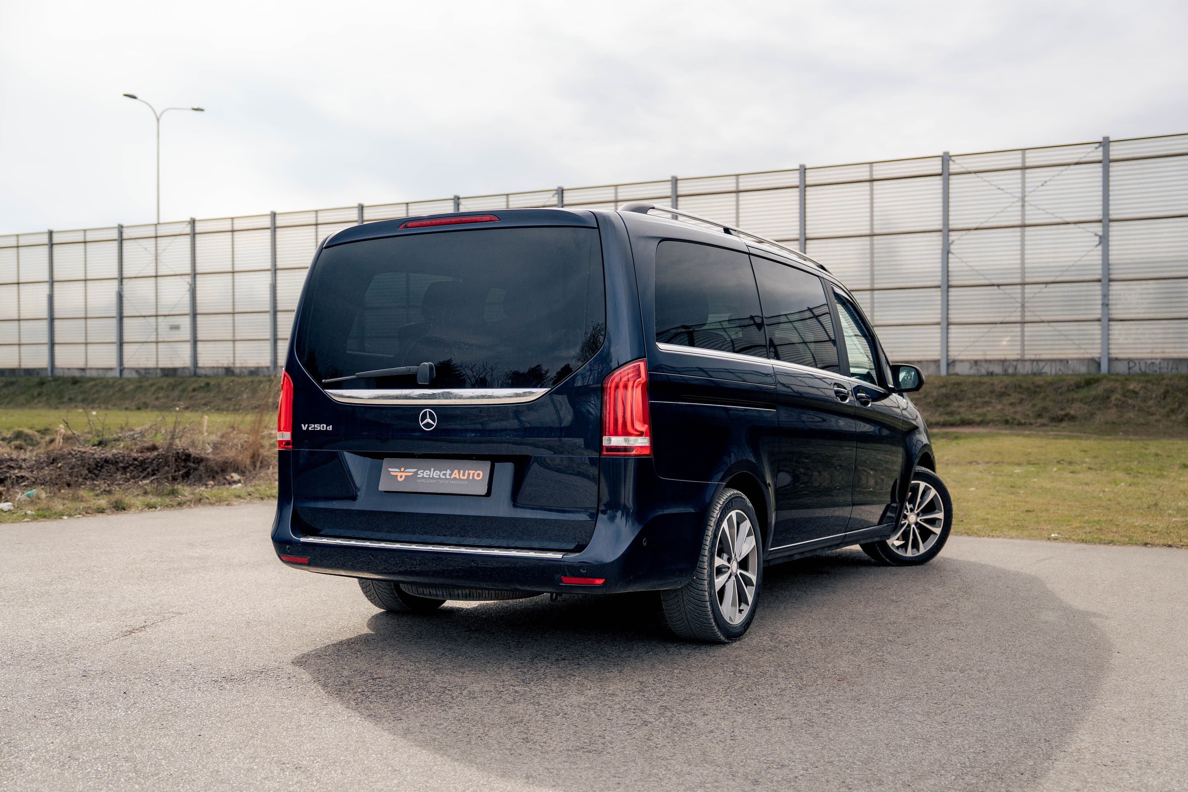 Mercedes-Benz V Klasa zdjęcie 6