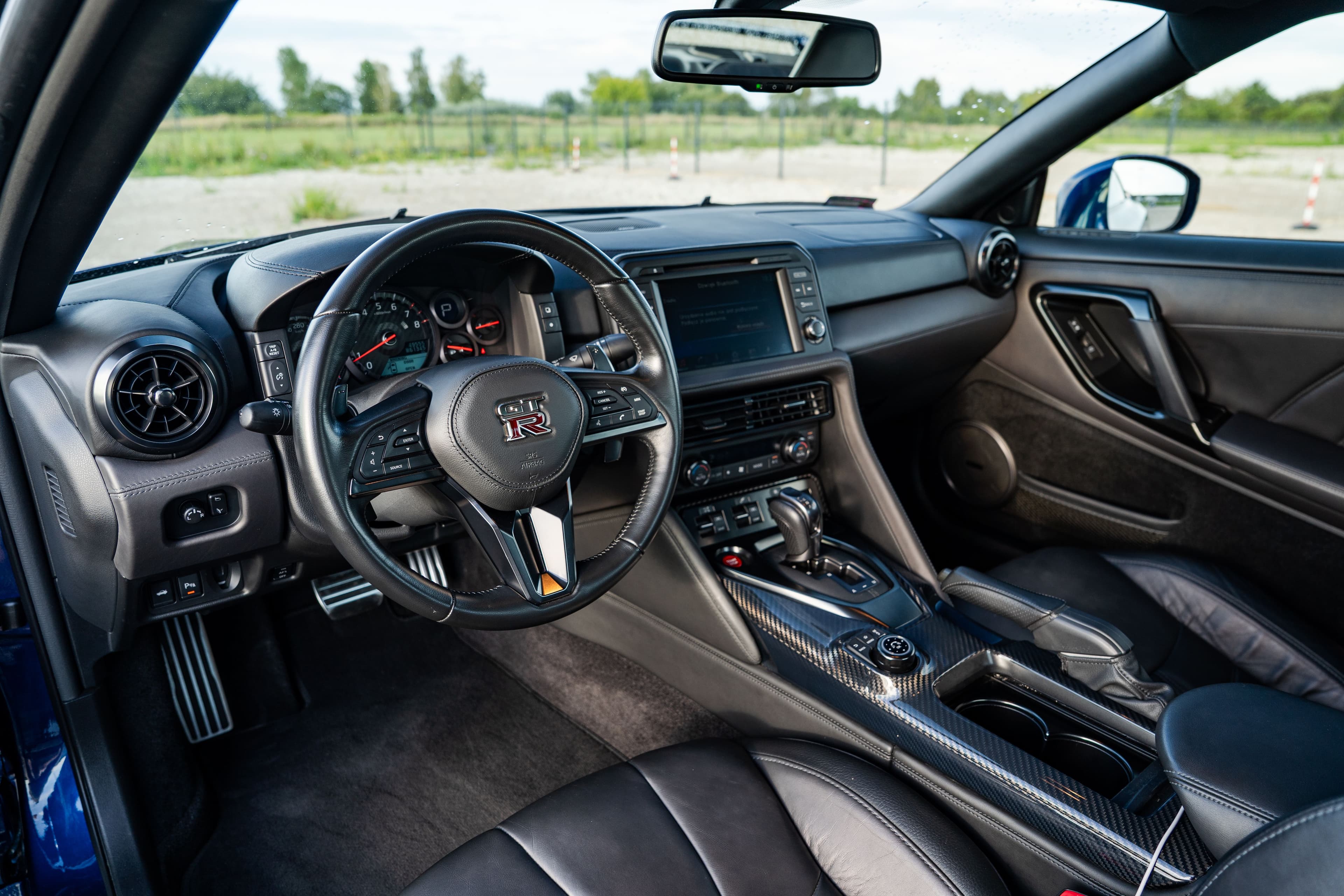 Nissan GT-R zdjęcie 21