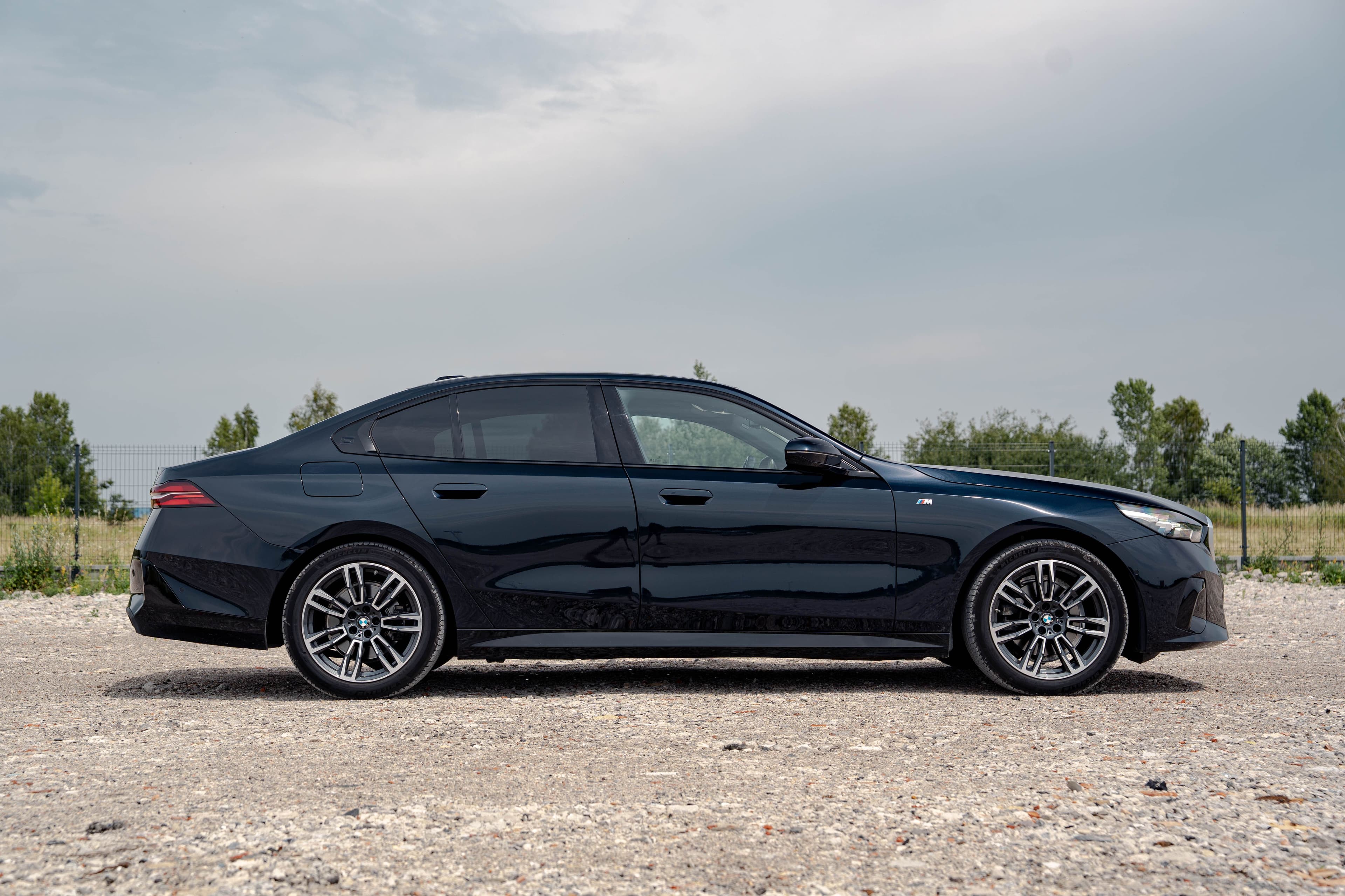 BMW Seria 5 zdjęcie 10
