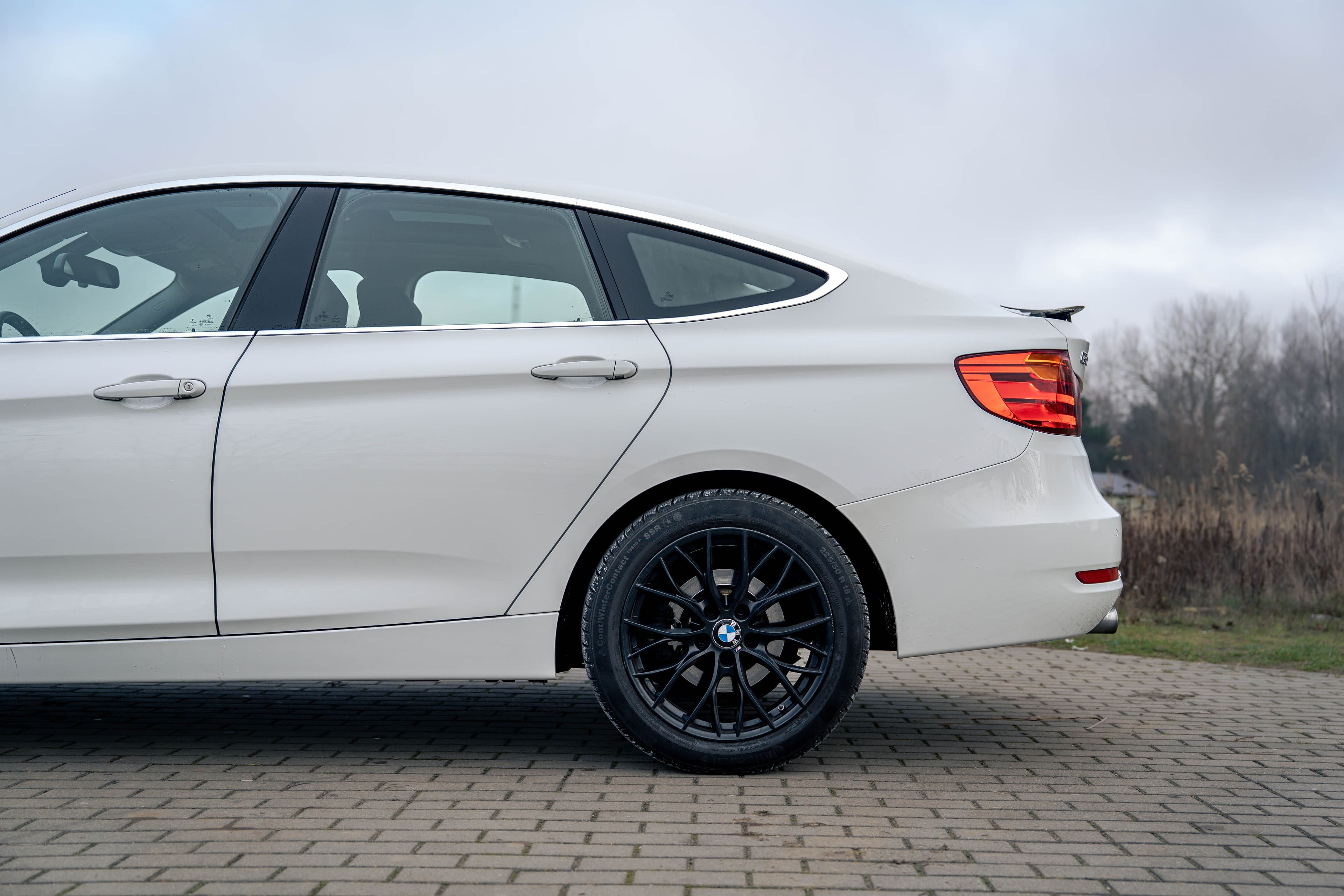 BMW Seria 3 zdjęcie 12