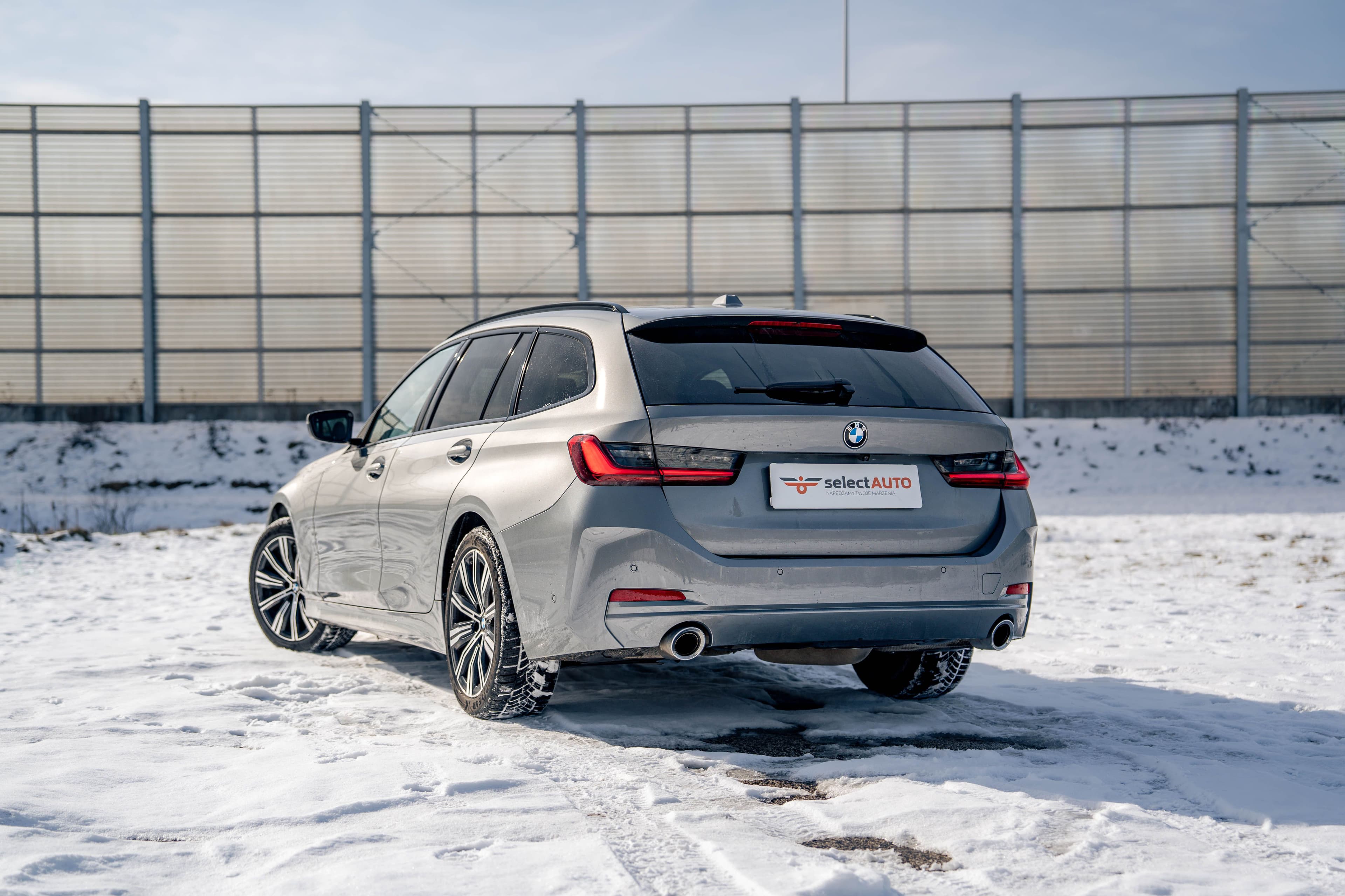 BMW Seria 3 zdjęcie 4