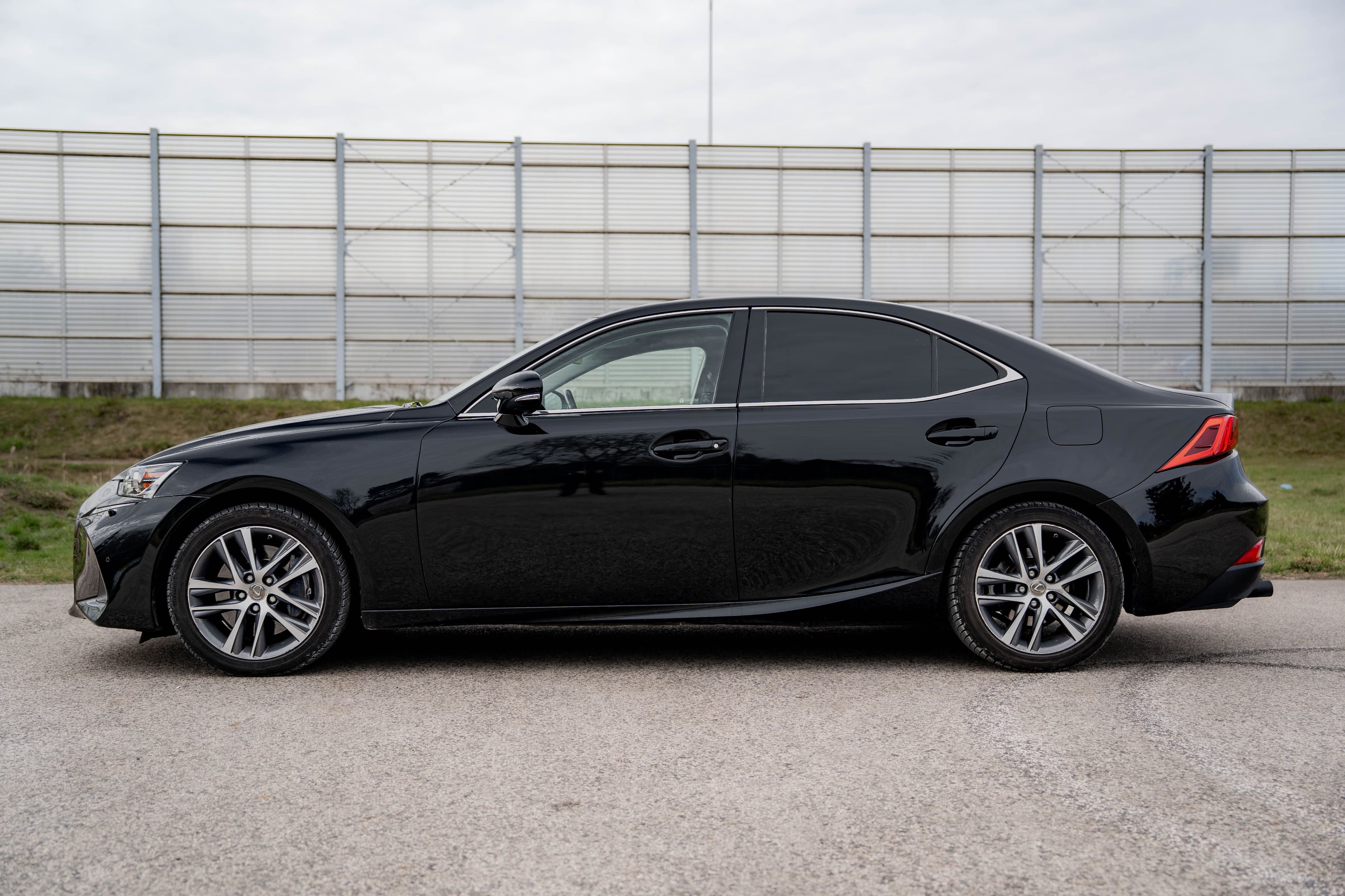 Lexus IS zdjęcie 10