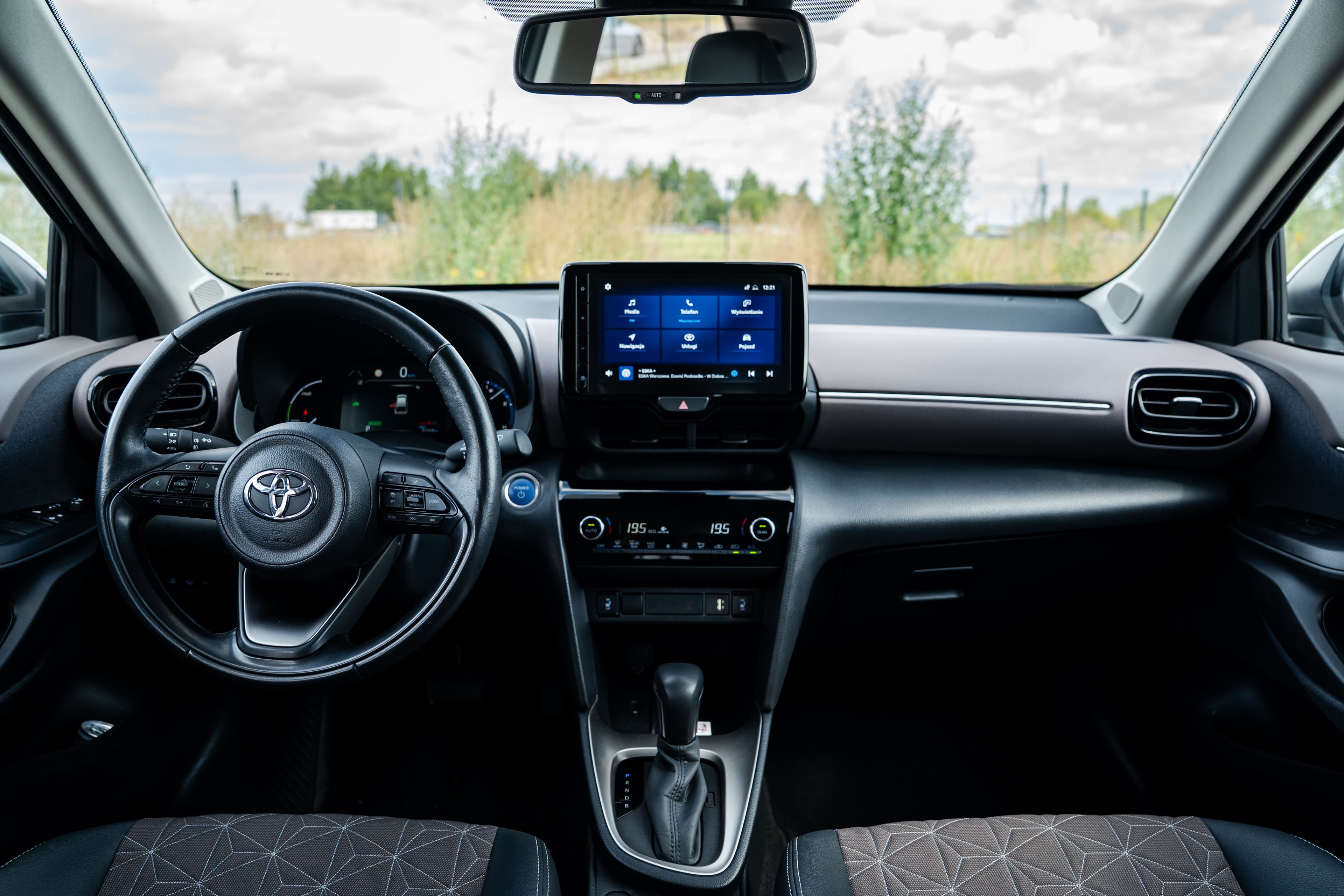 Toyota Yaris Cross zdjęcie 15