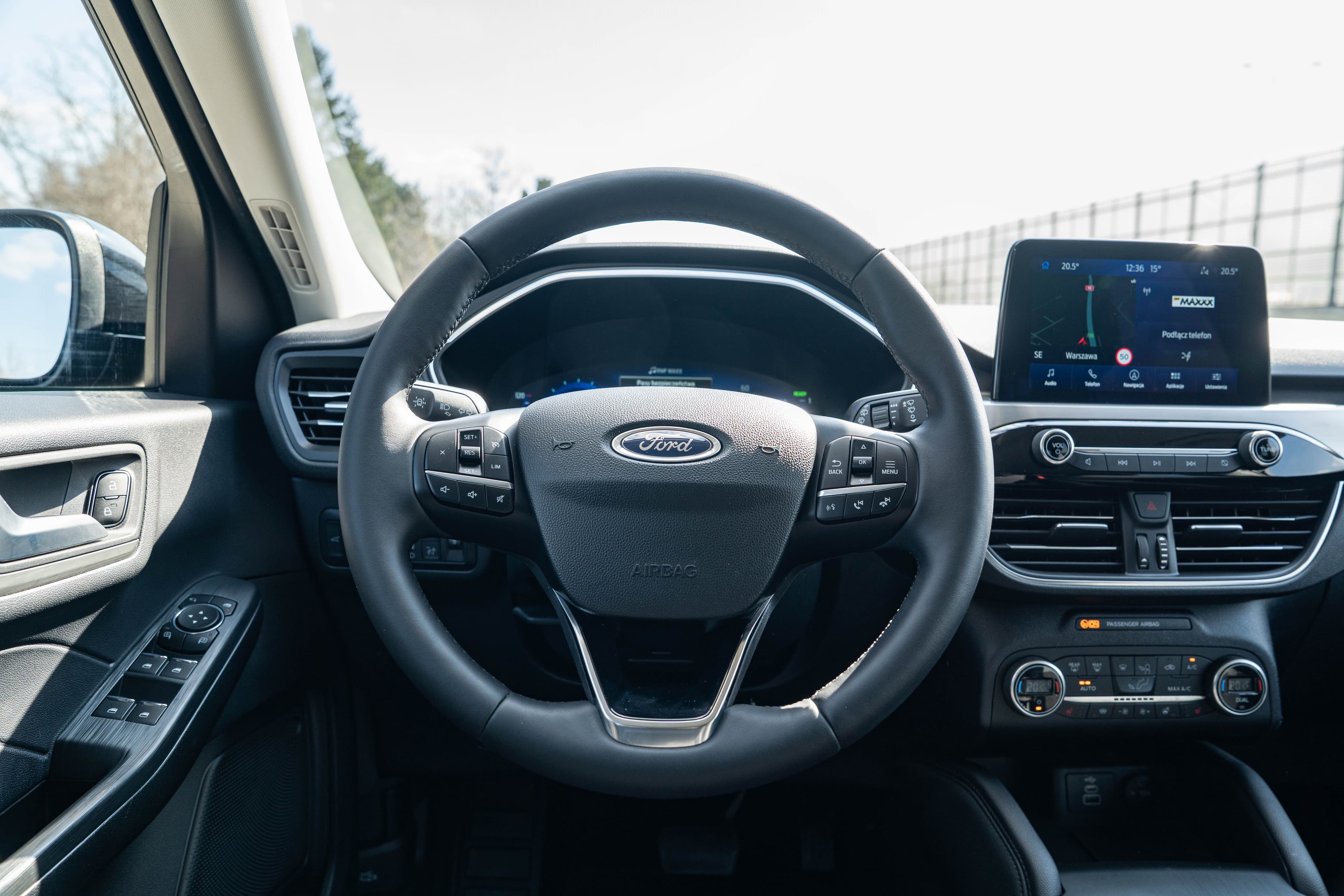 Ford Kuga zdjęcie 16